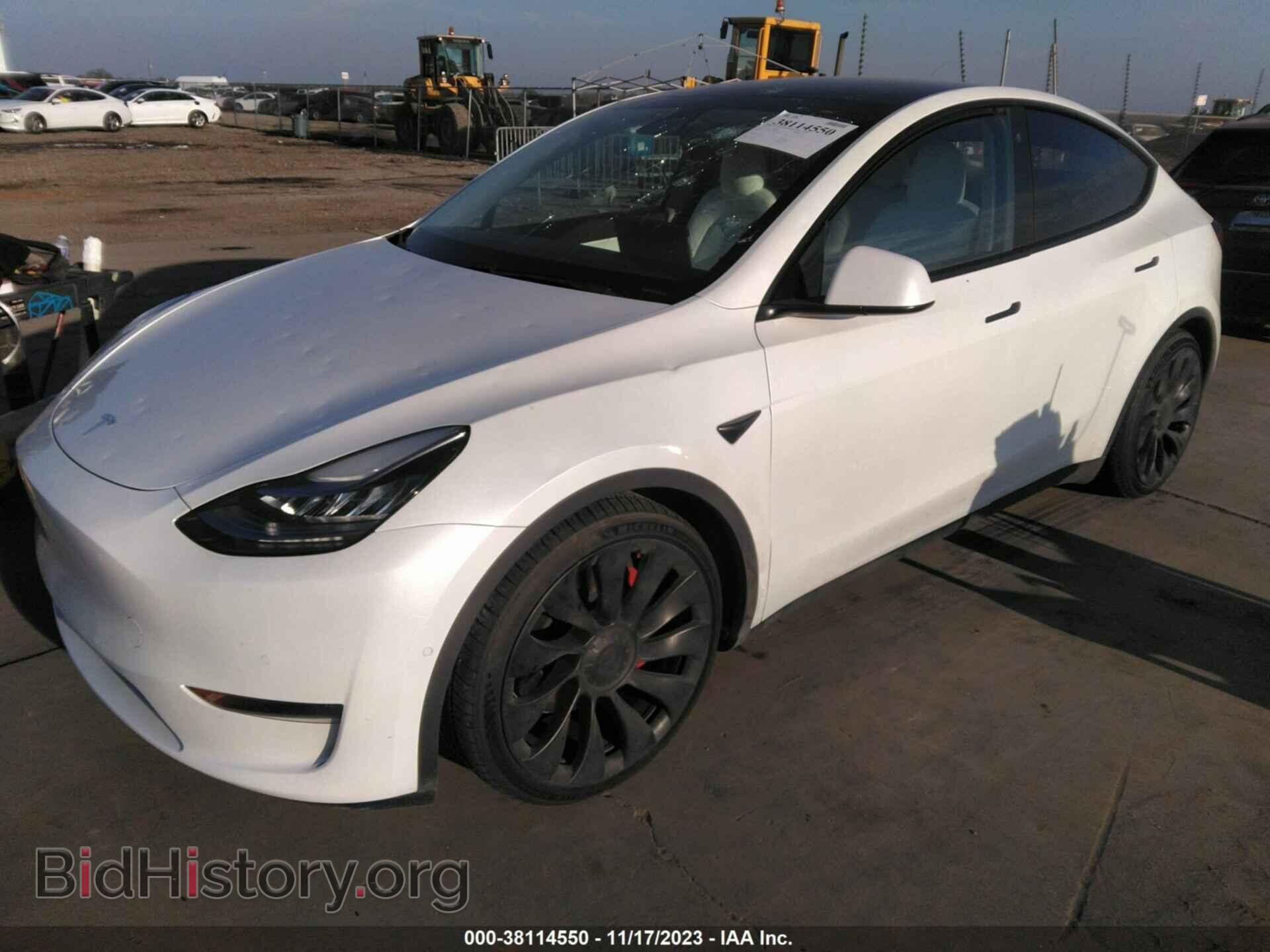 2021 TESLA MODEL Y - VIN: 5YJYGDEF5MF075593 - Фото 2
