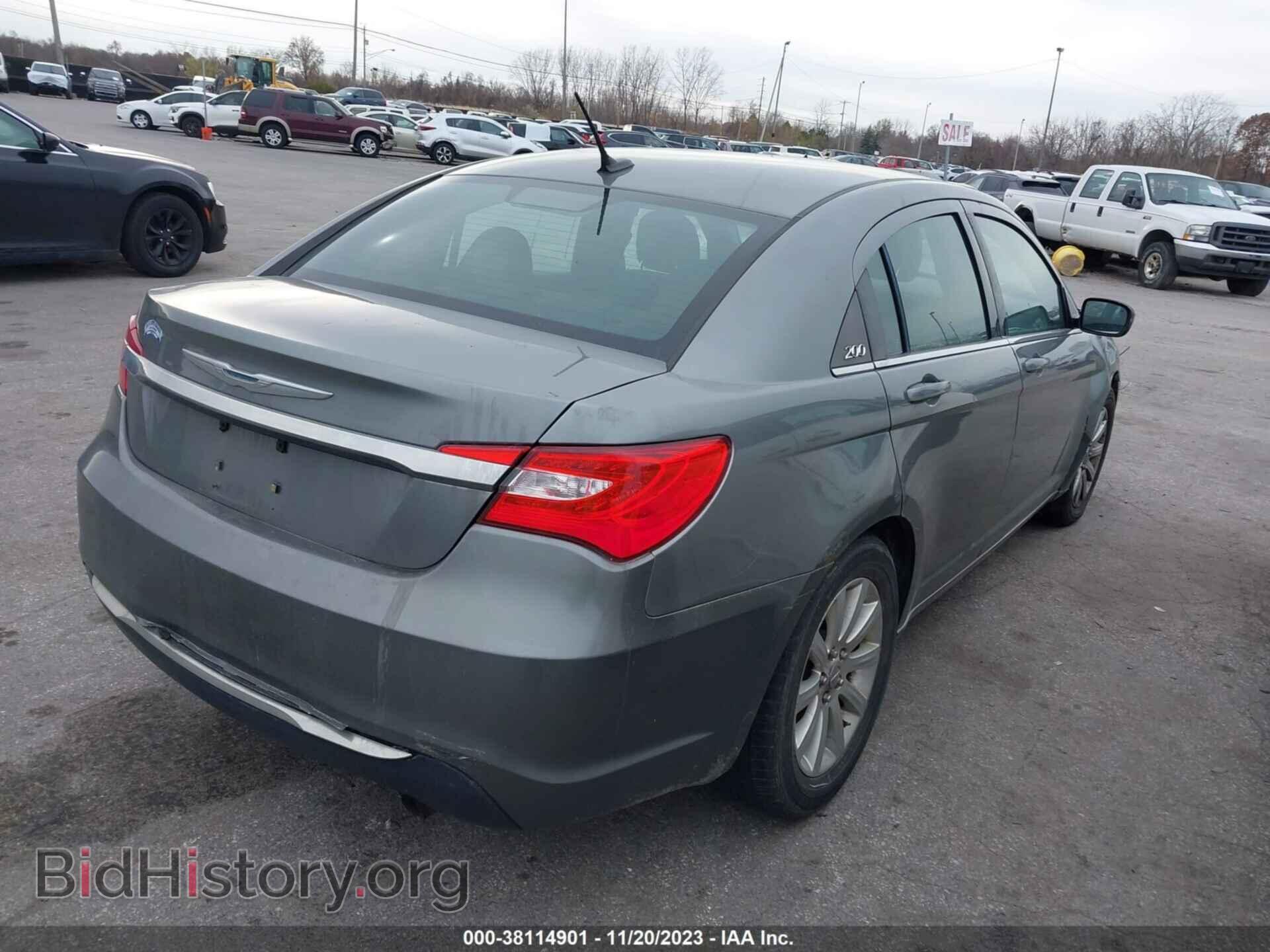 2011 CHRYSLER 200 - VIN: 1C3BC1FB2BN604187 - Фото 4