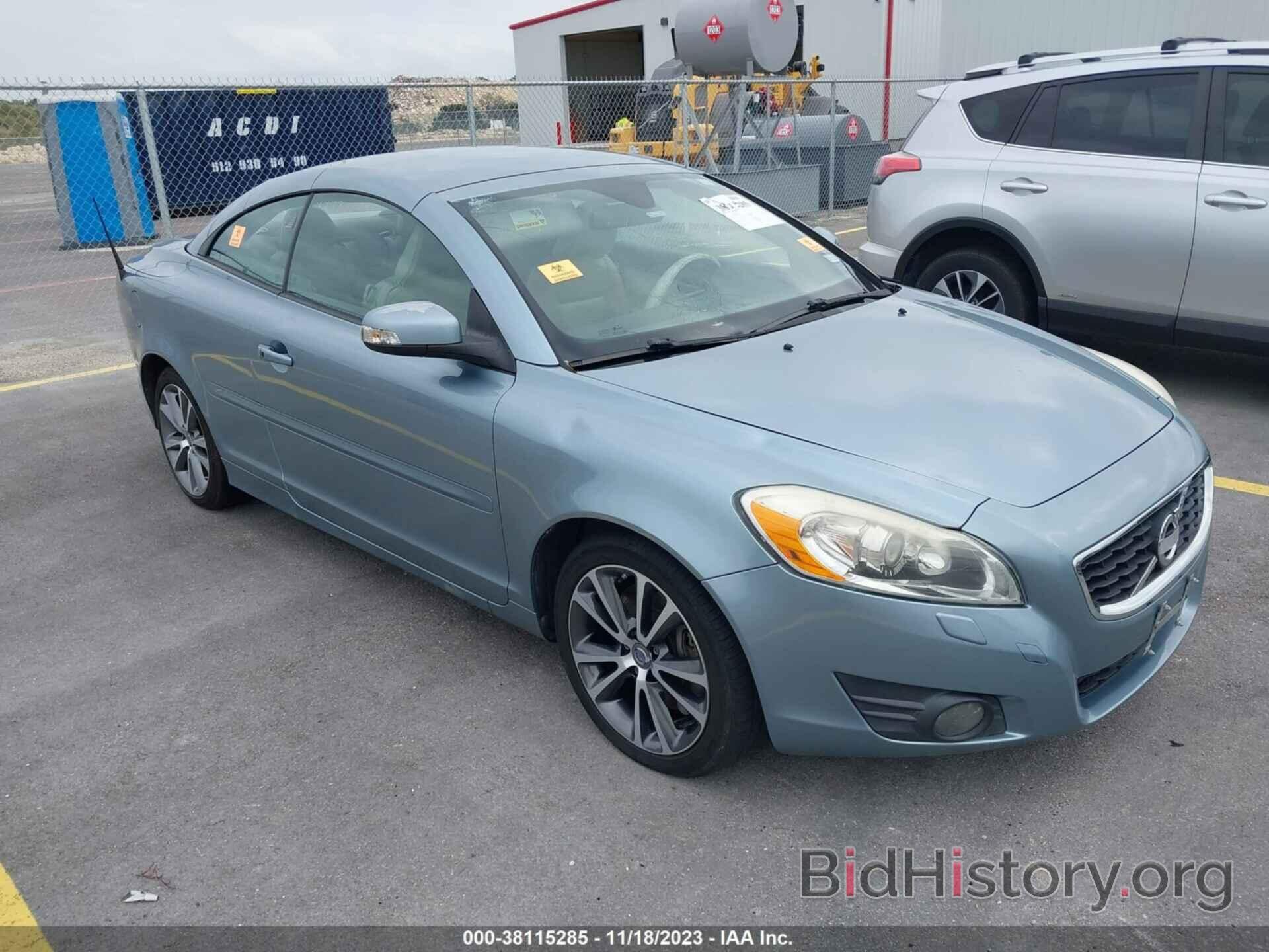 Photo YV1672MC1BJ109046 - VOLVO C70 2011