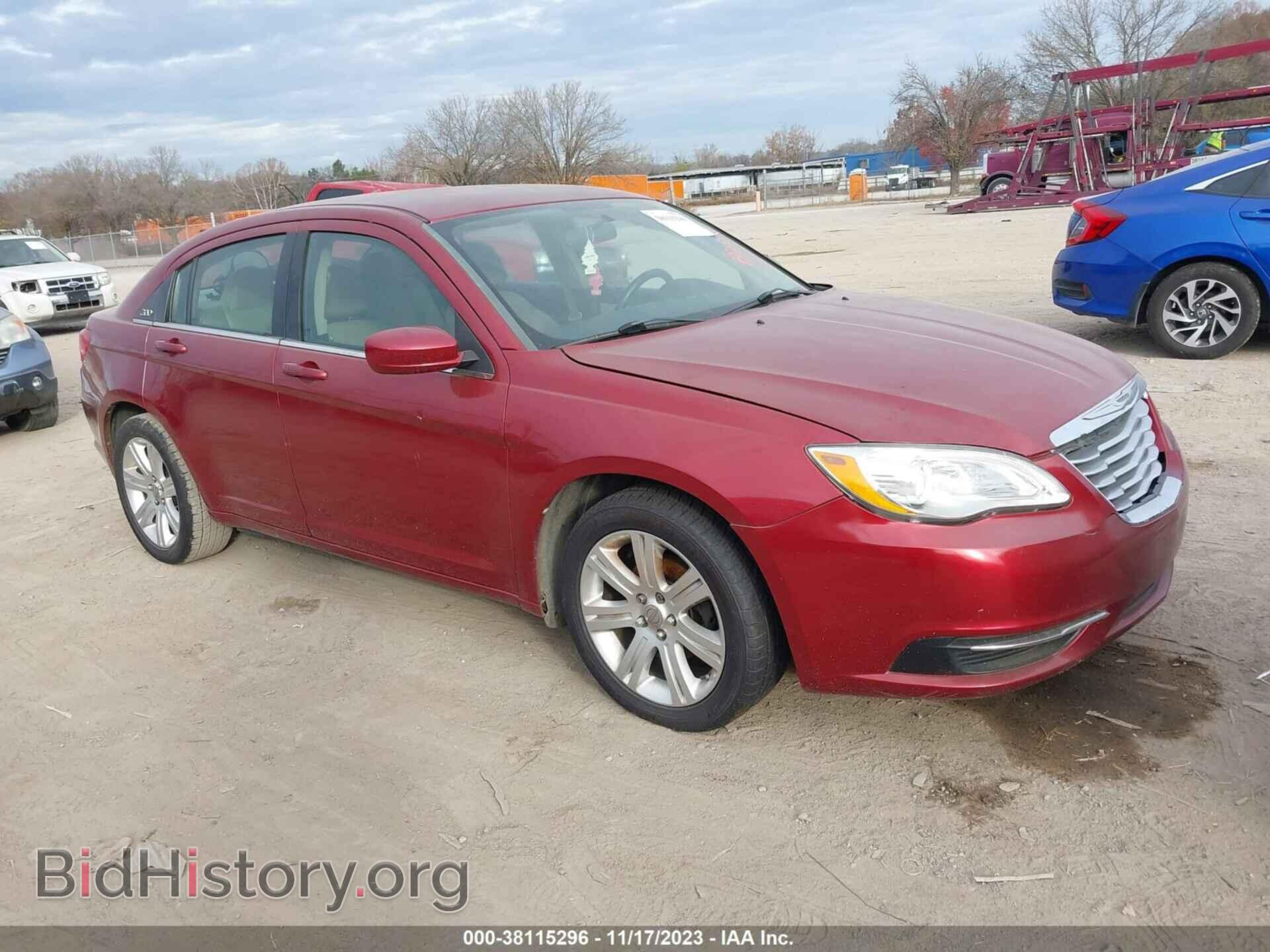 Photo 1C3CCBBB2DN592349 - CHRYSLER 200 2013