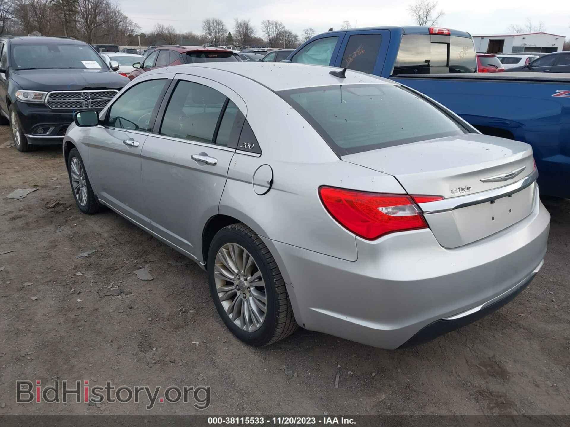 2012 CHRYSLER 200 - VIN: 1C3CCBCB2CN263986 - Фото 3