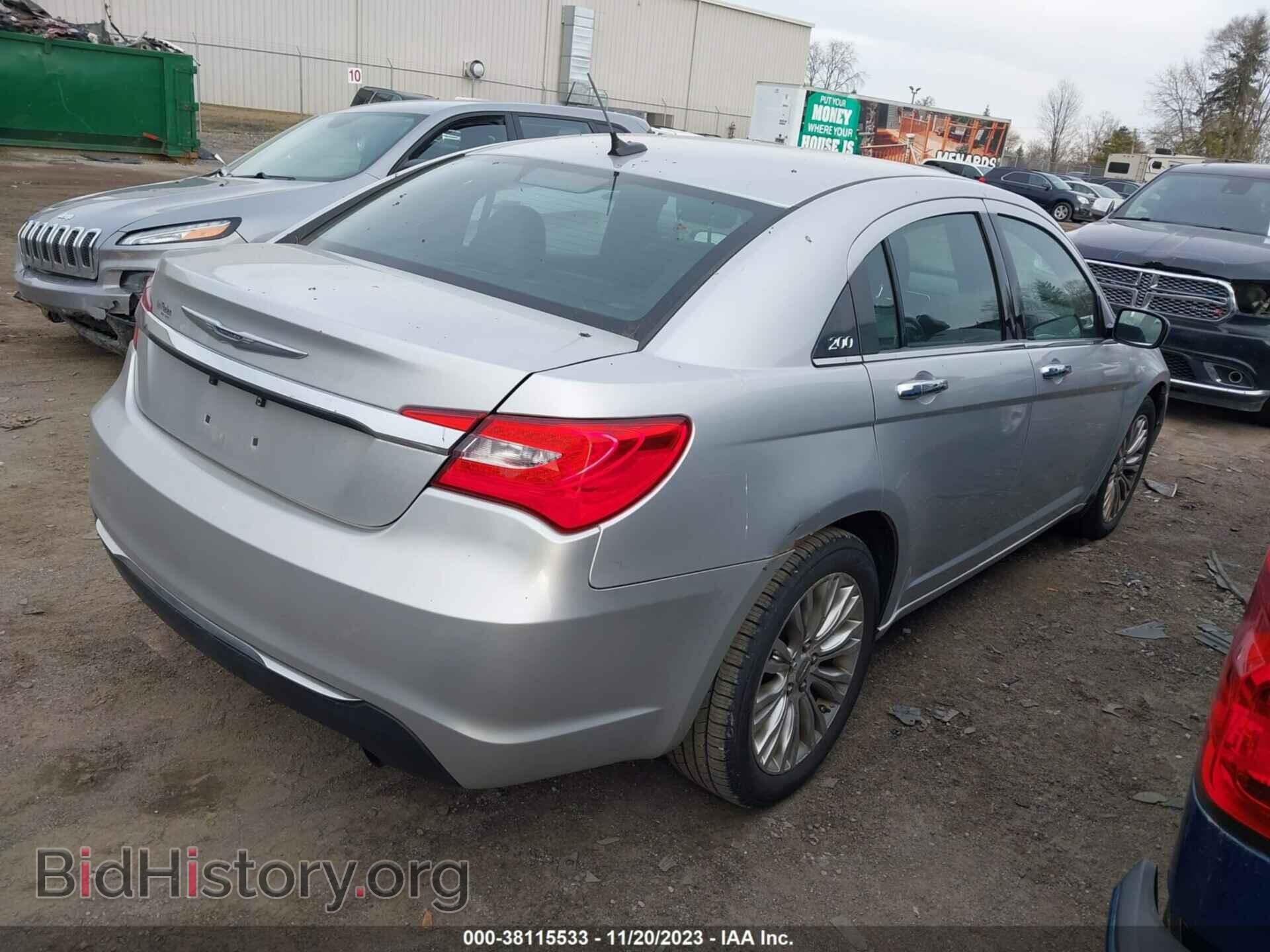 2012 CHRYSLER 200 - VIN: 1C3CCBCB2CN263986 - Фото 4