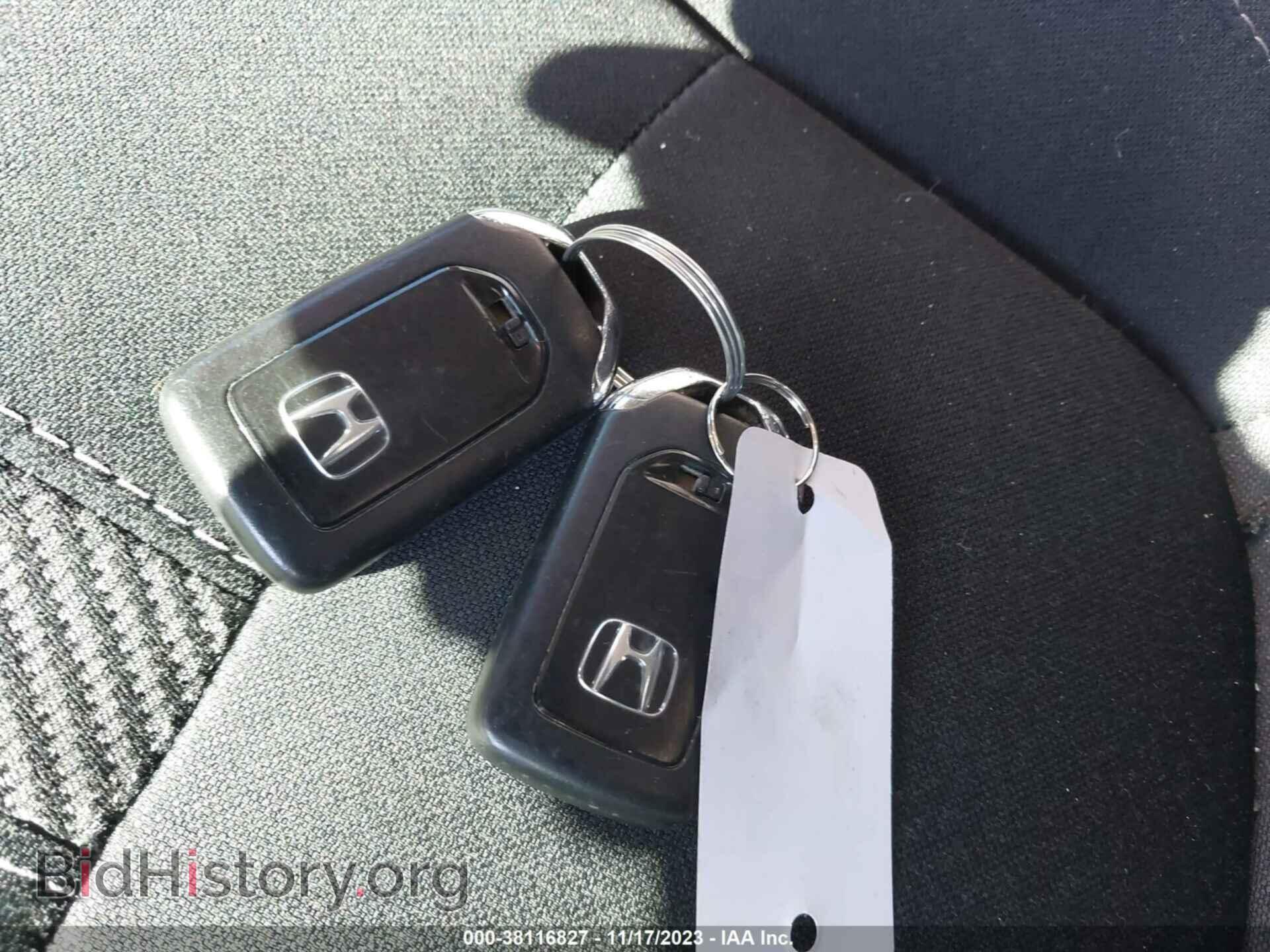 2017 HONDA CIVIC - VIN: 2HGFC2F72HH566588 - Photo 11