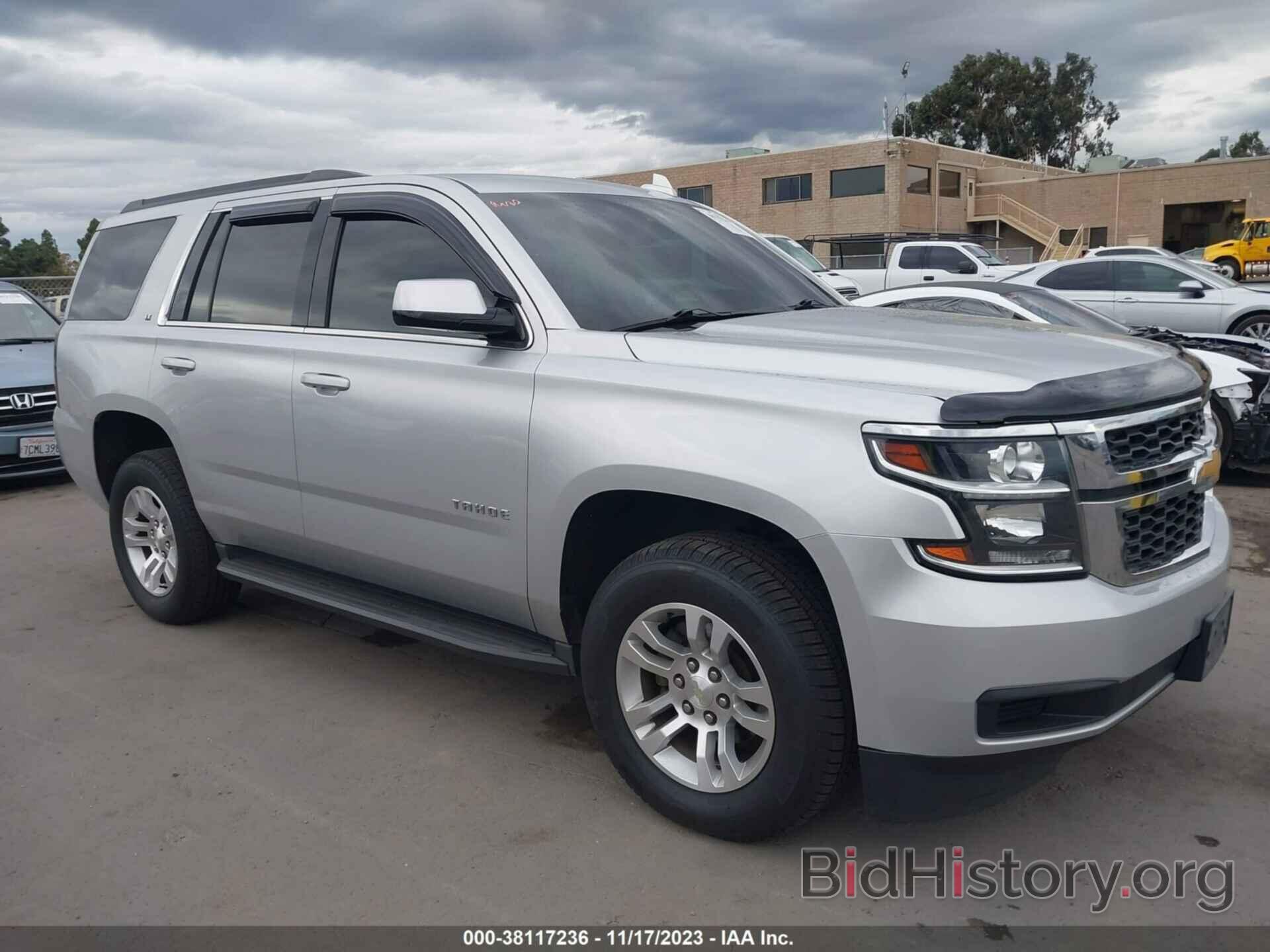 Photo 1GNSKBKC9HR139581 - CHEVROLET TAHOE 2017