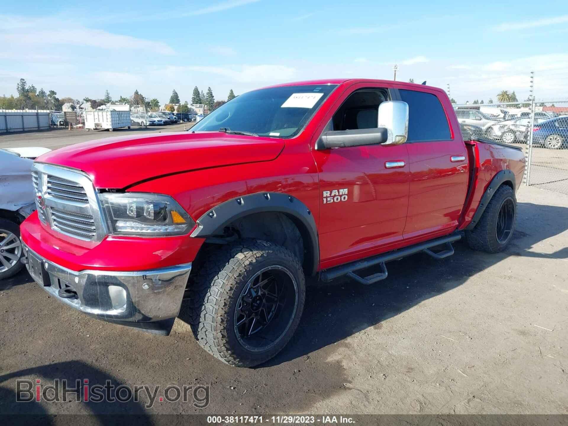 2018 RAM 1500 - VIN: 1C6RR7LG2JS125206 - Фото 2