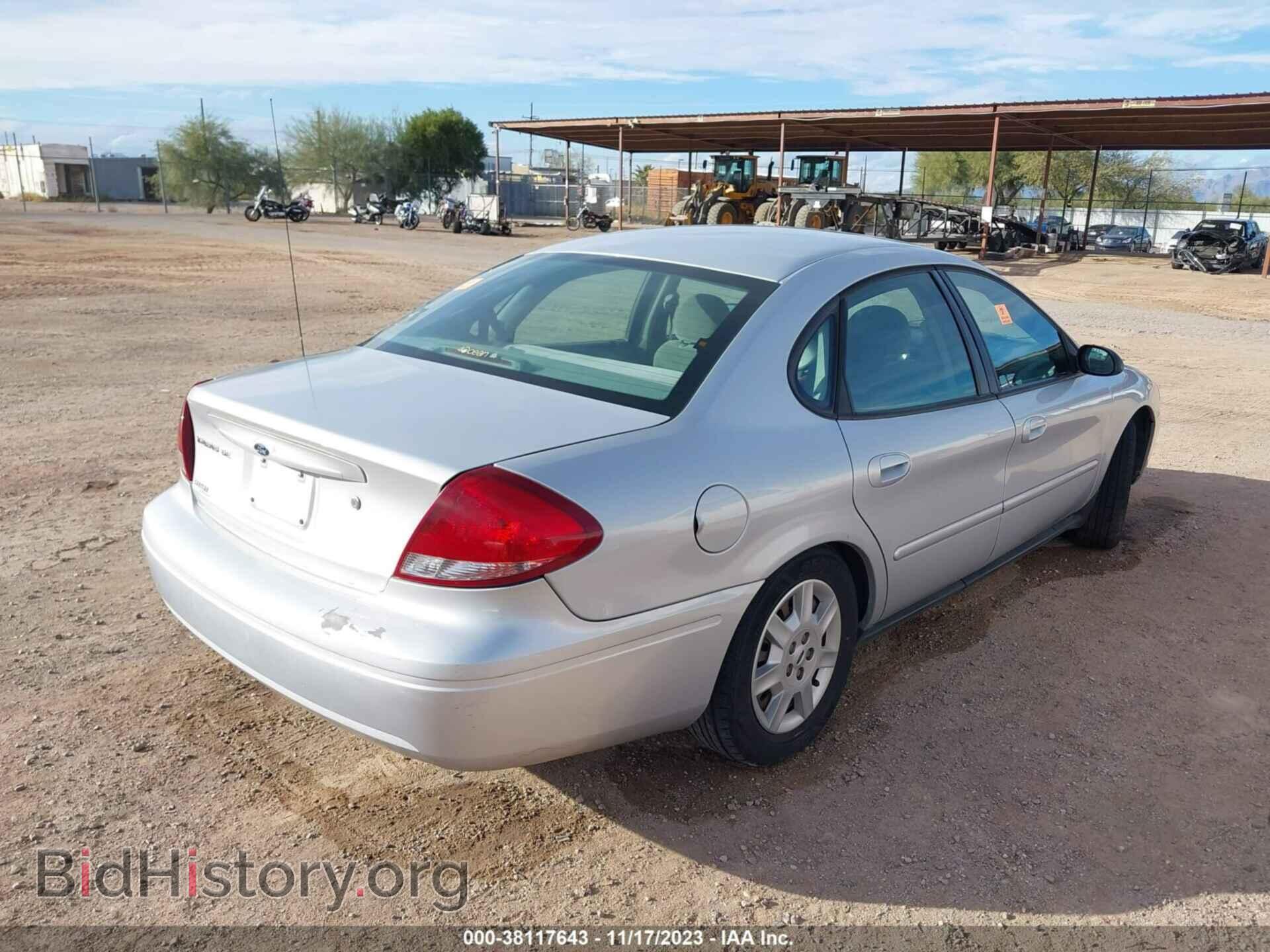 2006 FORD TAURUS - VIN: 1FAFP53U66A131105 - Фото 4