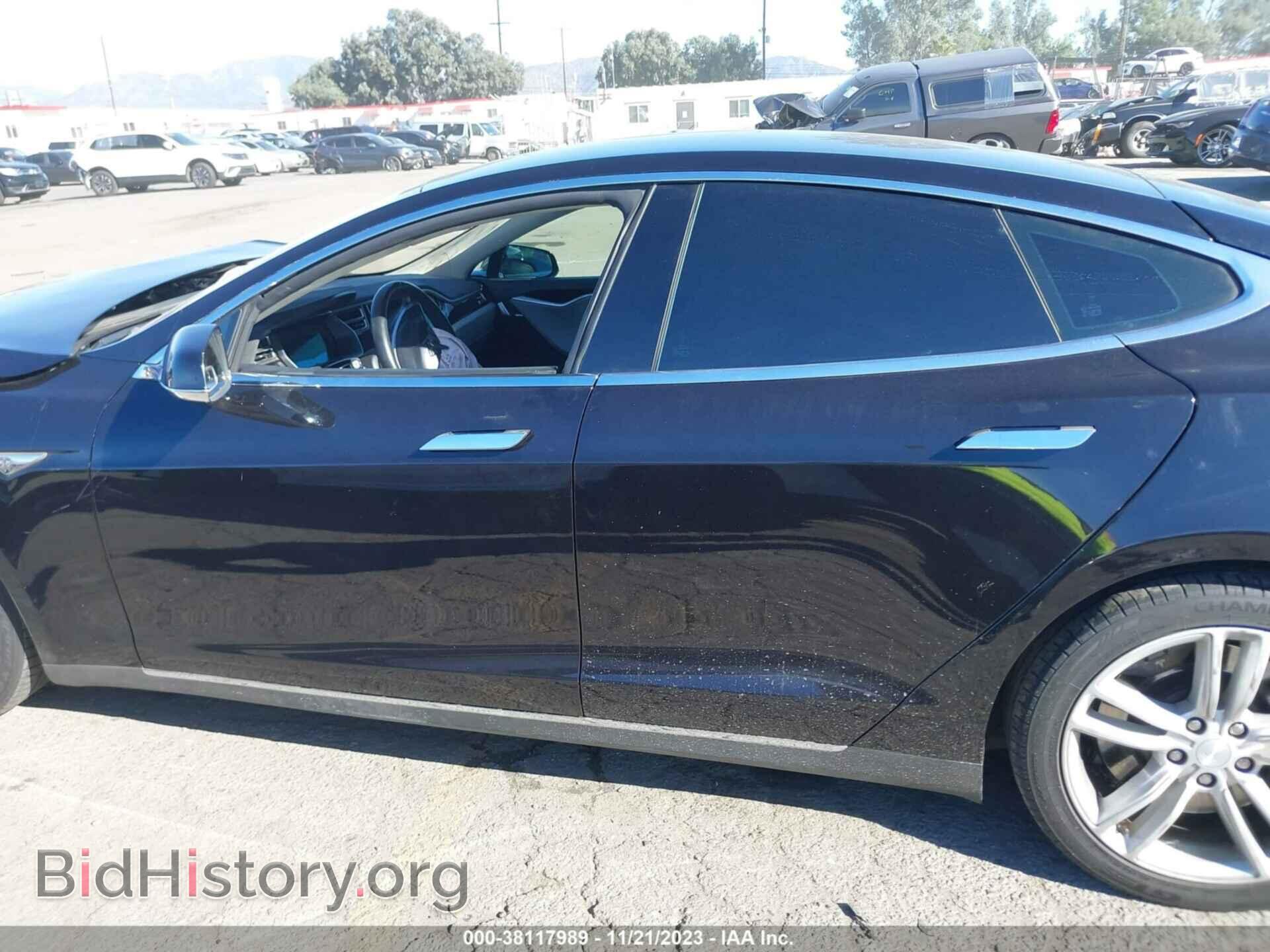 2015 TESLA MODEL S - VIN: 5YJSA1E23FF106121 - Фото 14