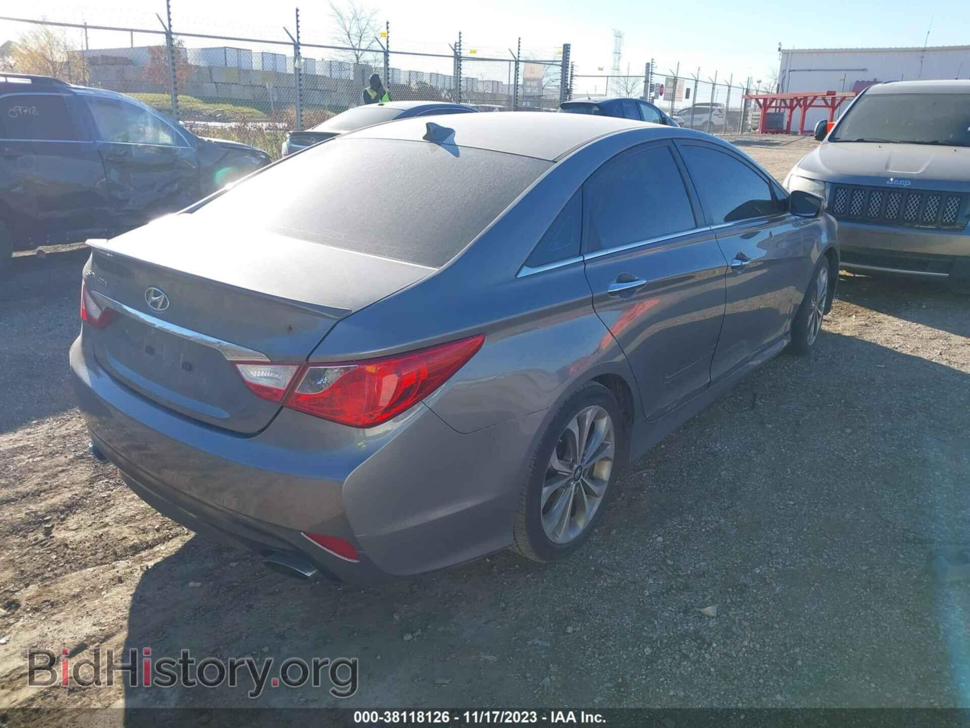 2014 HYUNDAI SONATA - VIN: 5NPEC4AC1EH855393 - Фото 4