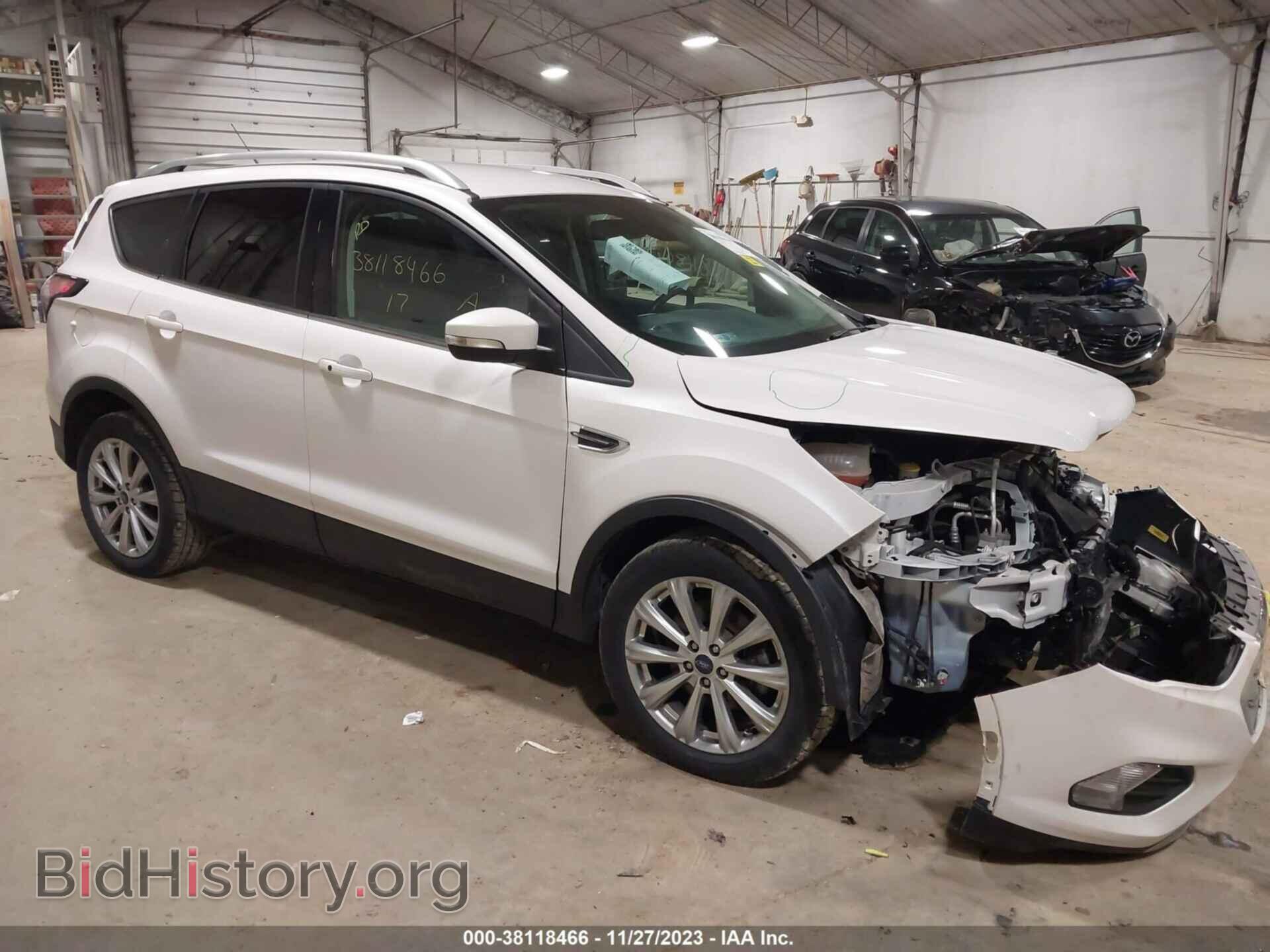 Photo 1FMCU9J93HUB91304 - FORD ESCAPE 2017