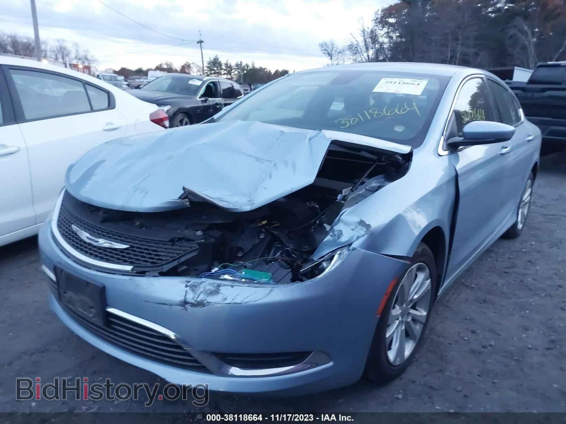 2015 CHRYSLER 200 - VIN: 1C3CCCAB3FN725985 - Фото 2