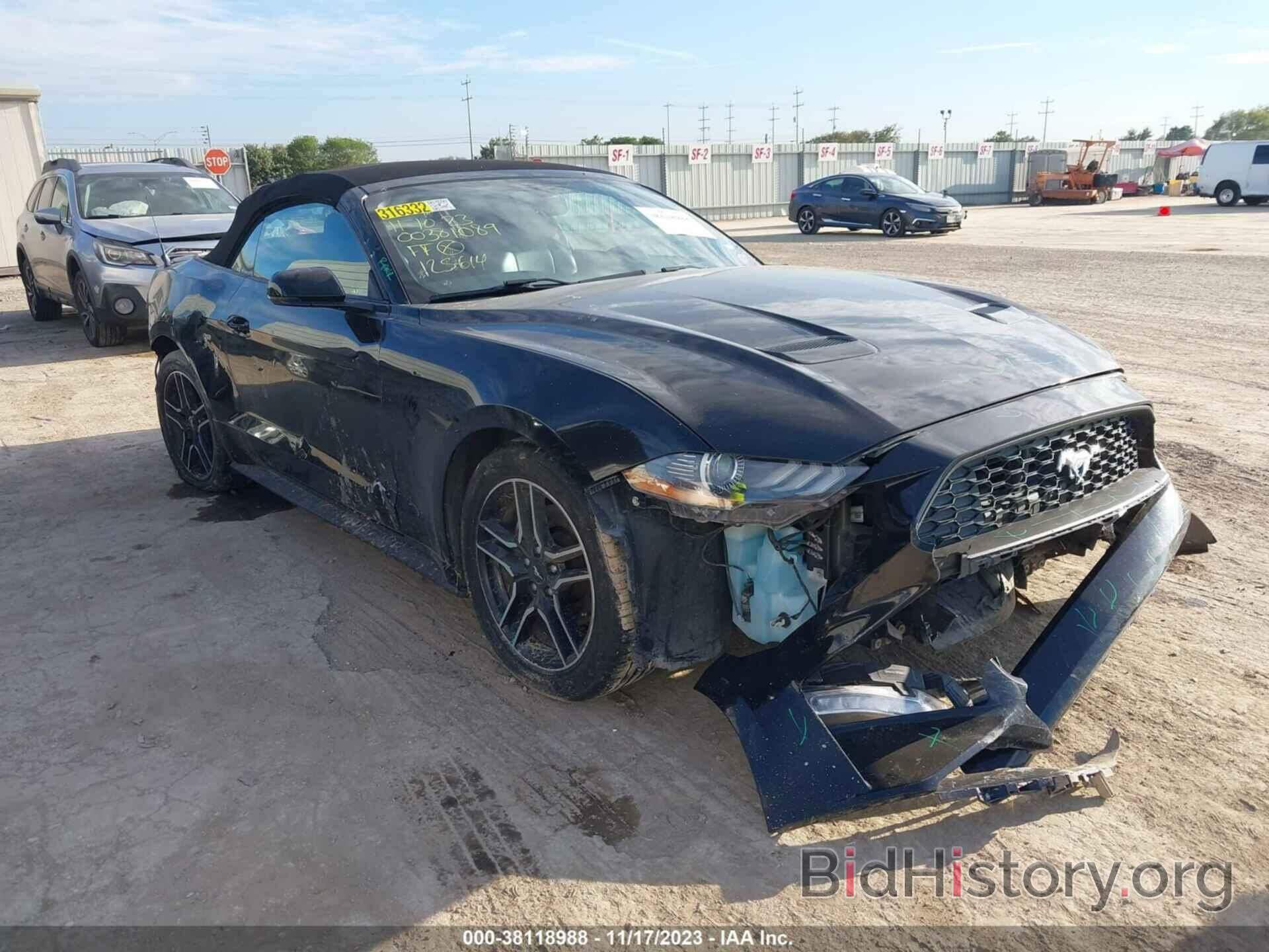 Photo 1FATP8UH5L5125614 - FORD MUSTANG 2020