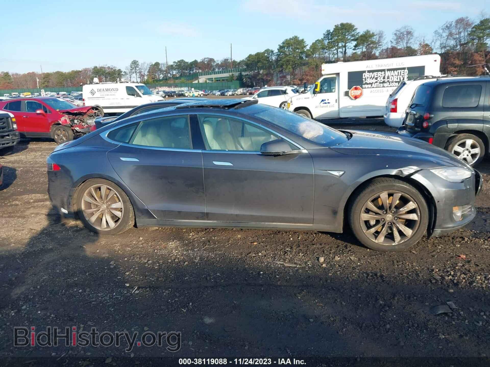 2015 TESLA MODEL S - VIN: 5YJSA1E21FF111124 - Photo 12