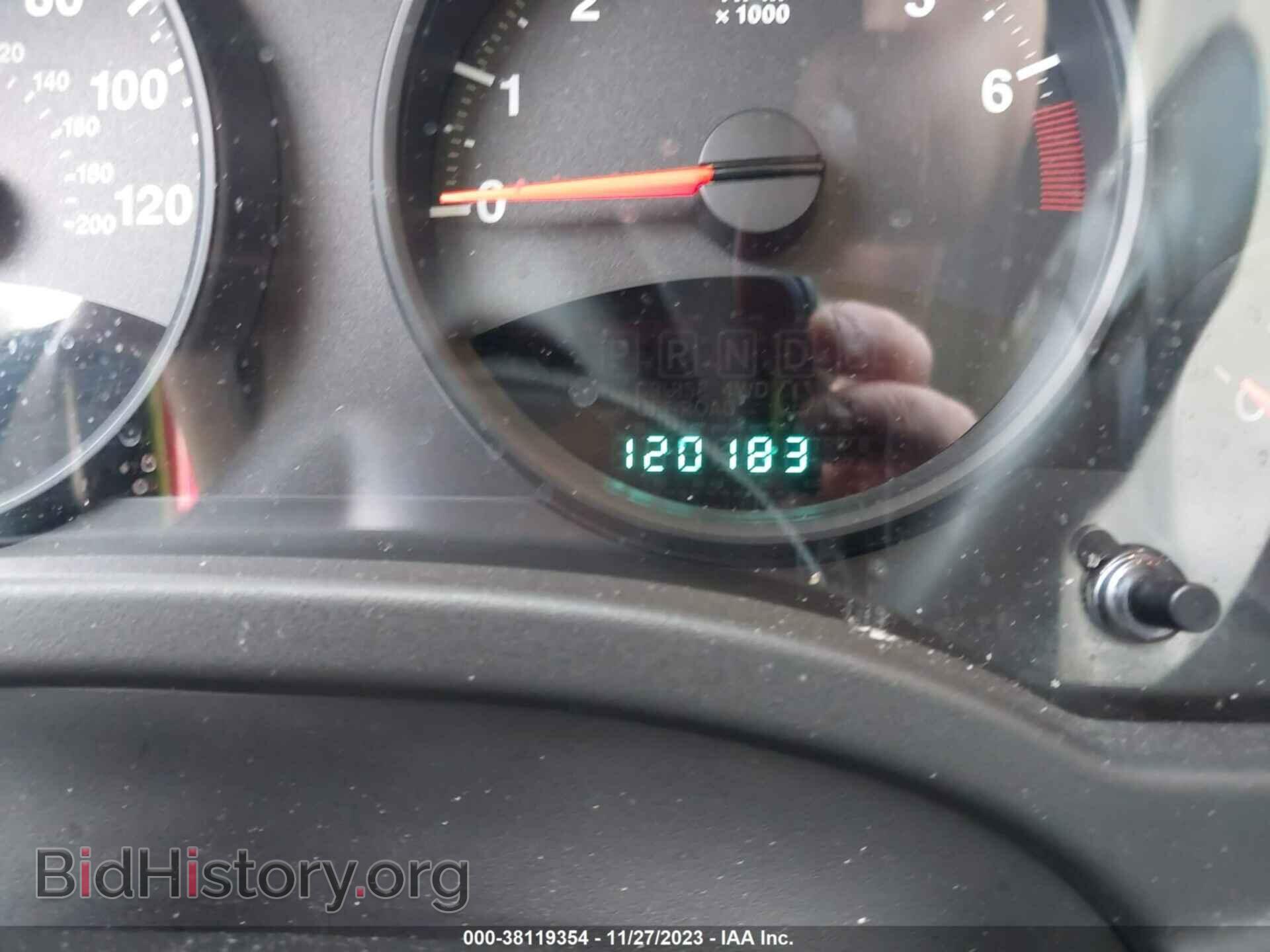 2011 JEEP COMPASS - VIN: 1J4NF1FB5BD193870 - Photo 7