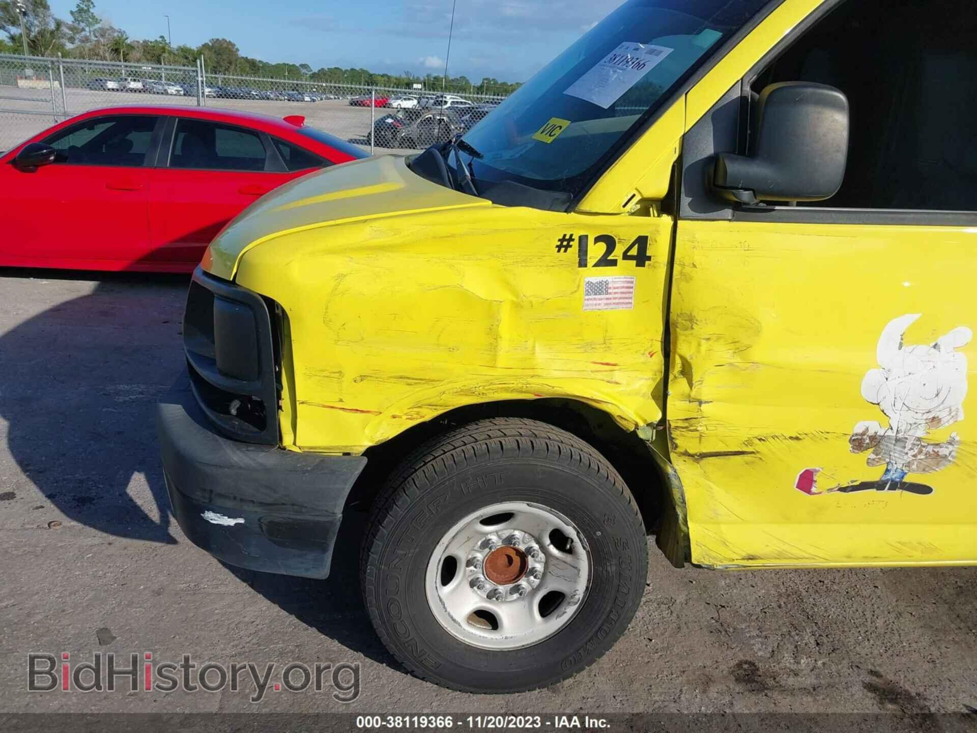 2011 CHEVROLET EXPRESS 2500 - VIN: 1GCWGFCA1B1149091 - Фото 6