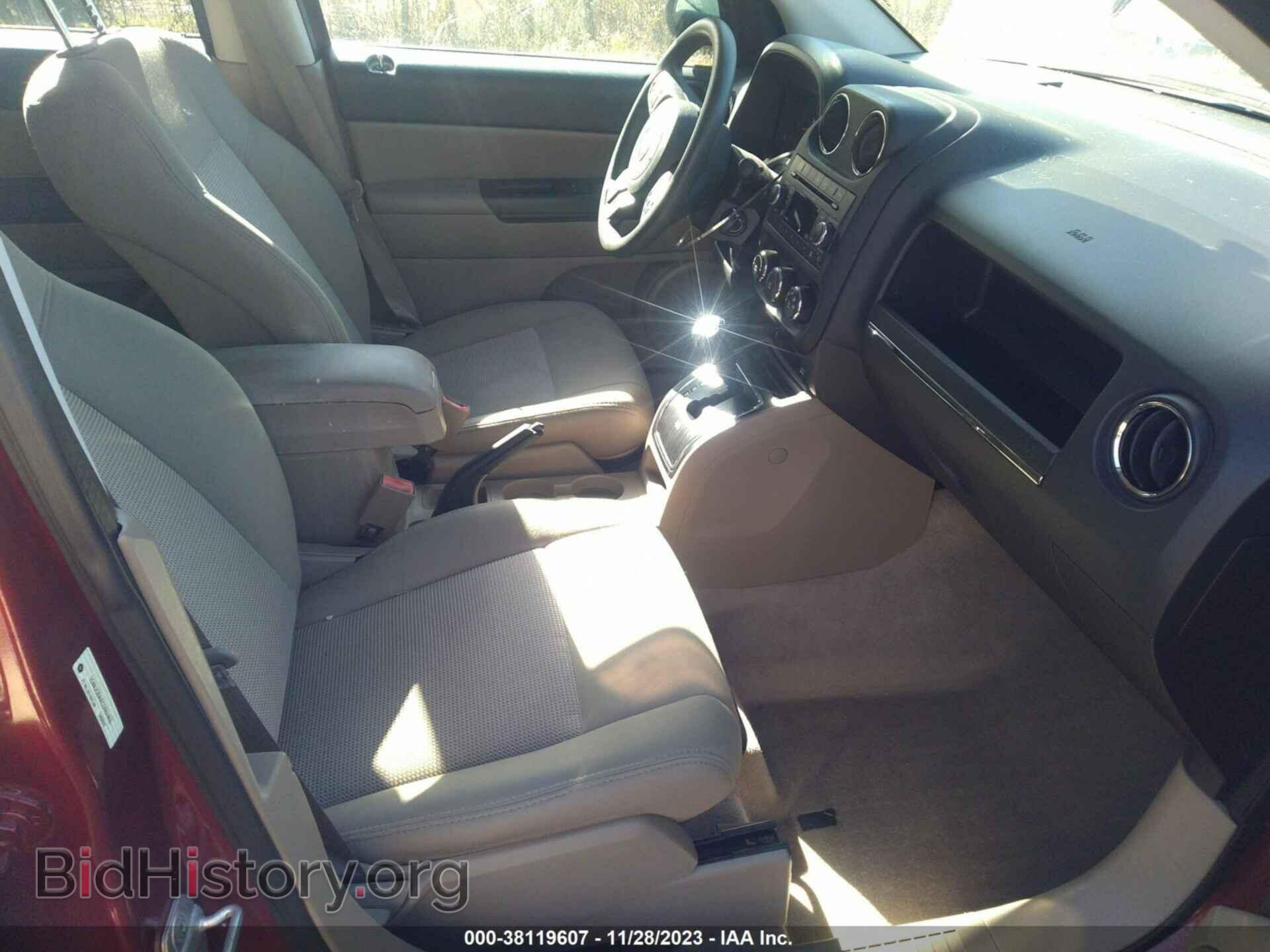 2012 JEEP COMPASS - VIN: 1C4NJCBAXCD662496 - Фото 5