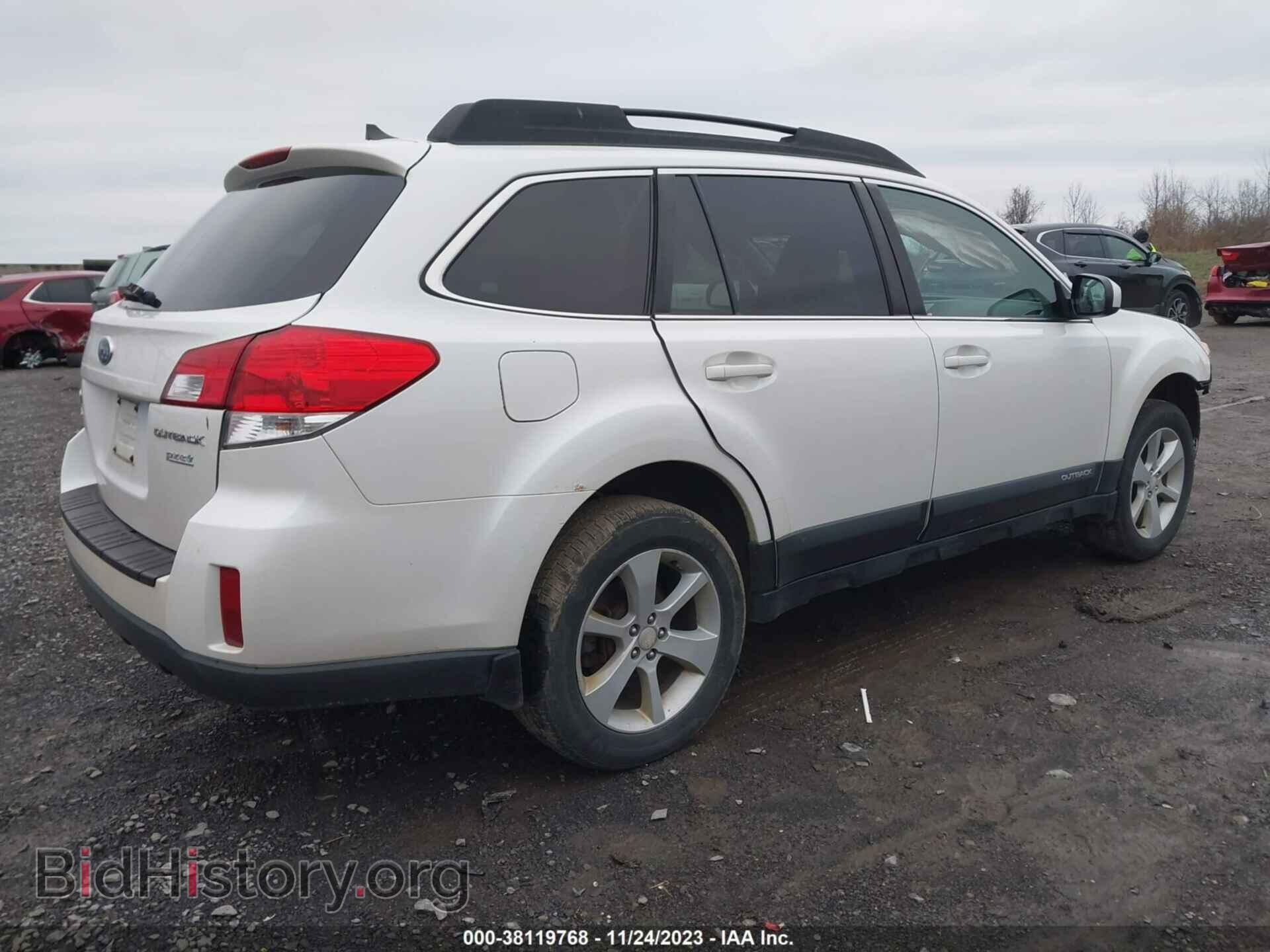 2014 SUBARU OUTBACK - VIN: 4S4BRBCC3E3318518 - Фото 4