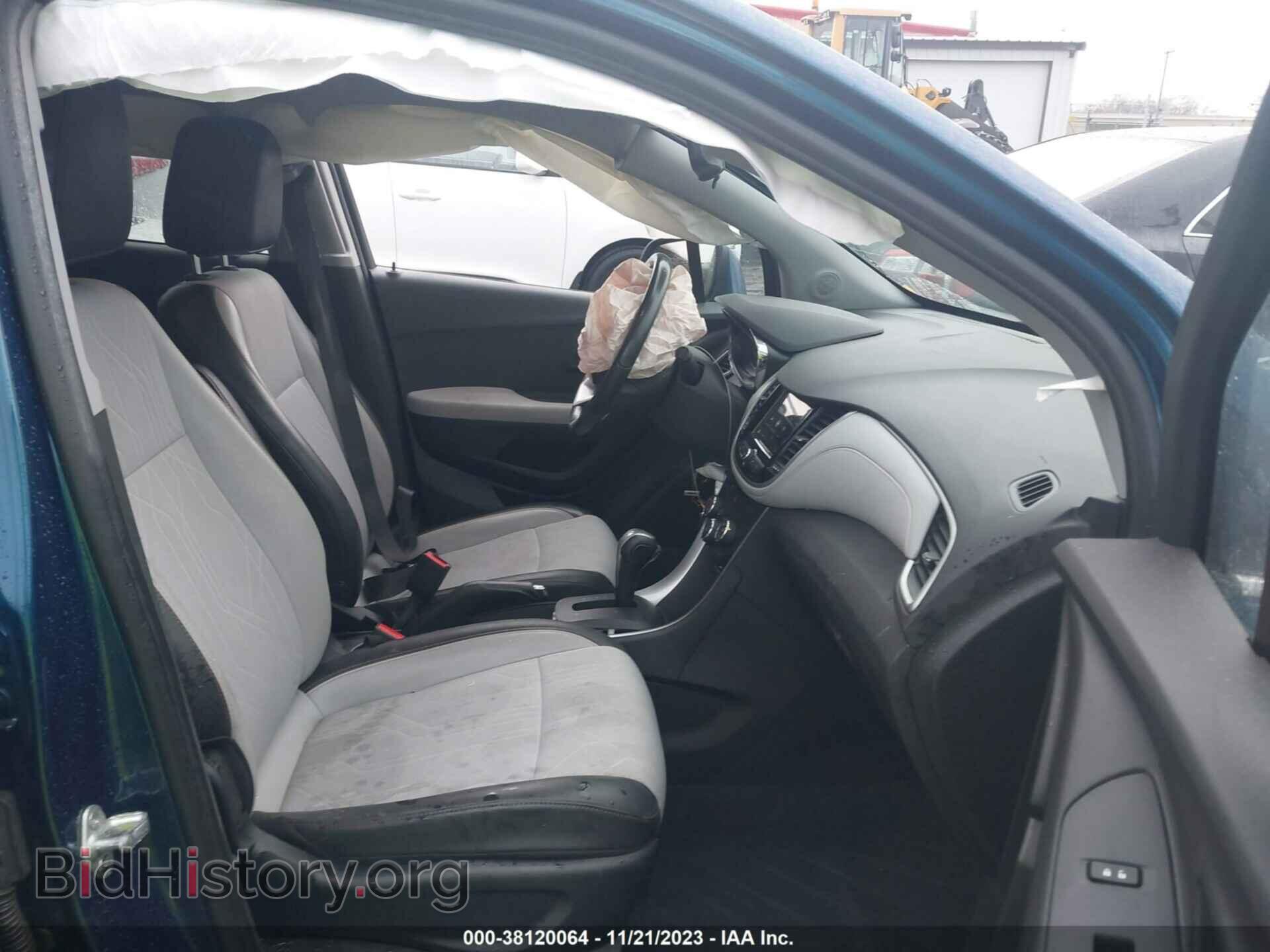2019 CHEVROLET TRAX - VIN: 3GNCJLSBXKL242530 - Photo 5