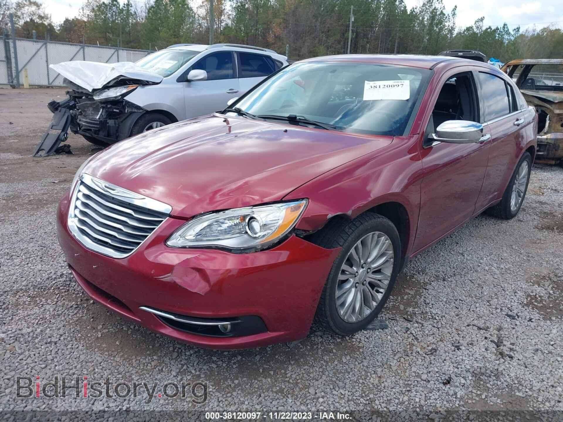 2012 CHRYSLER 200 - VIN: 1C3CCBCG6CN221980 - Фото 2