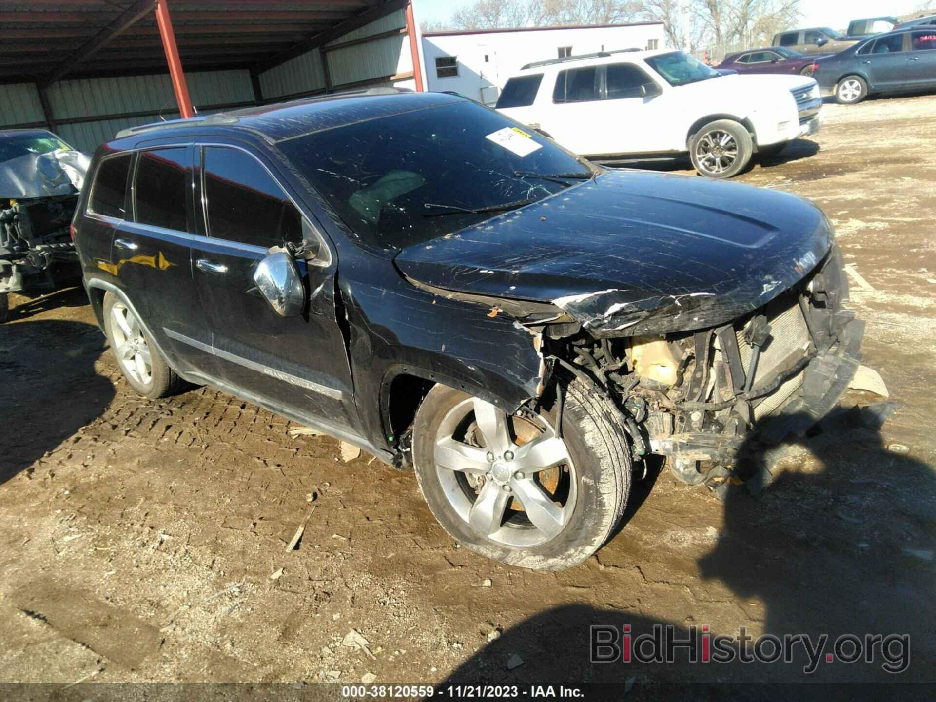 Photo 1J4RR6GT0BC536135 - JEEP GRAND CHEROKEE 2011