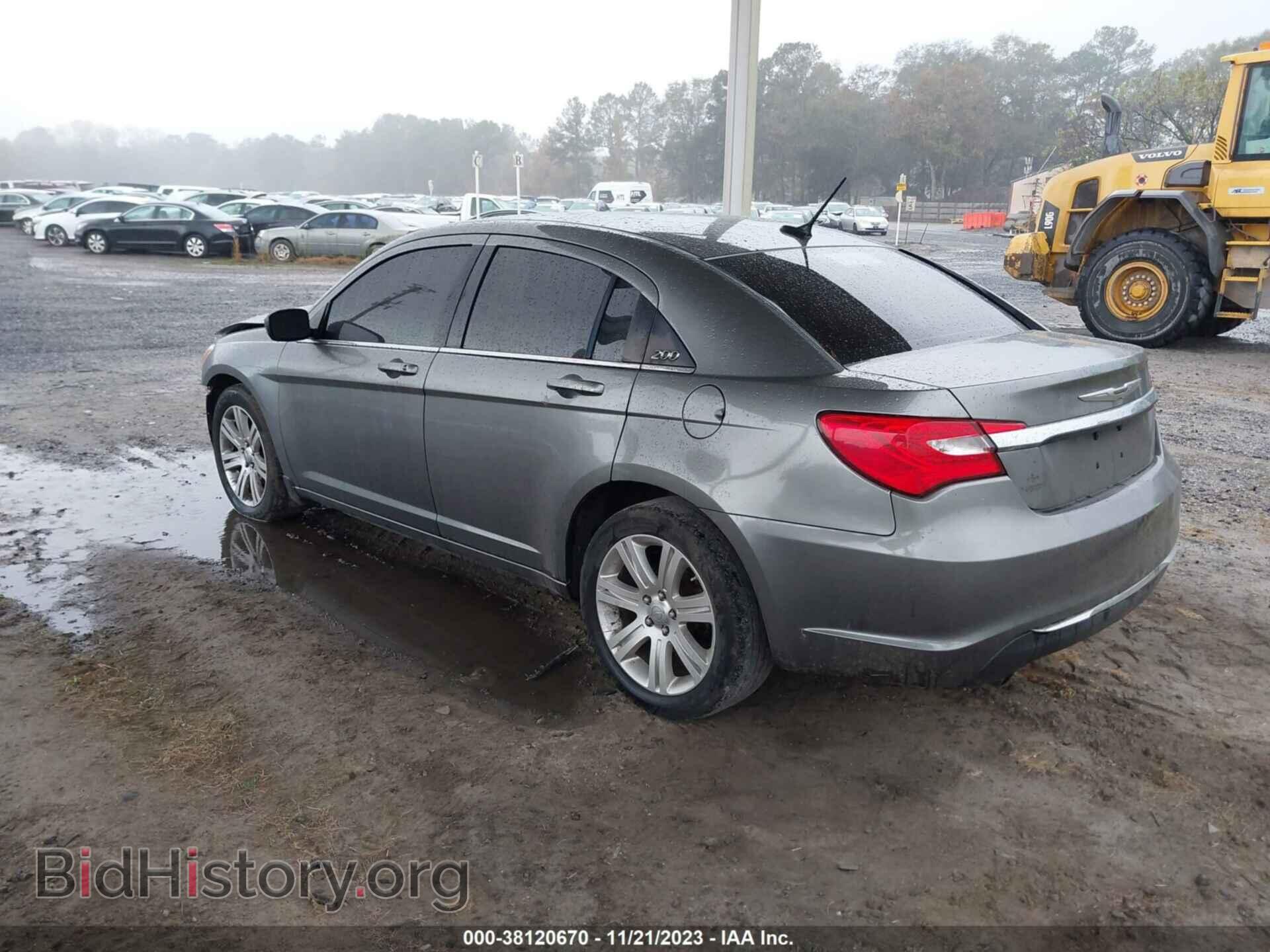 2011 CHRYSLER 200 - VIN: 1C3BC1FG3BN612066 - Фото 3