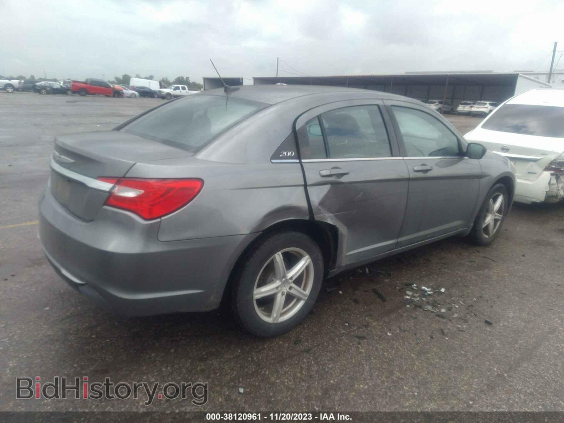 2013 CHRYSLER 200 - VIN: 1C3CCBBB9DN631874 - Фото 4