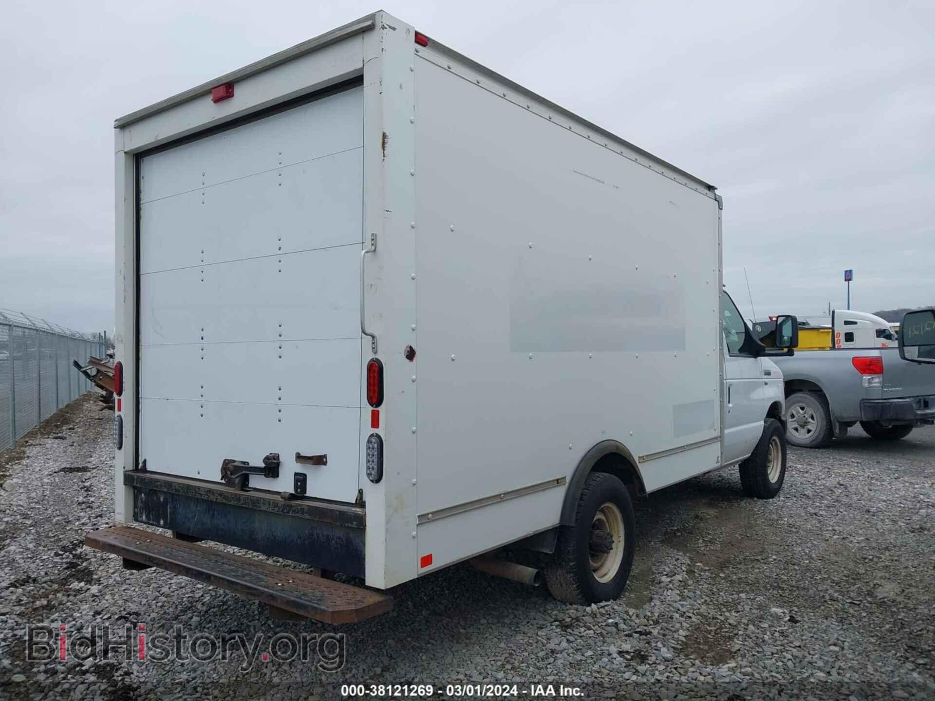 2015 FORD E-350 CUTAWAY - VIN: 1FDWE3FL2FDA21606 - Фото 4
