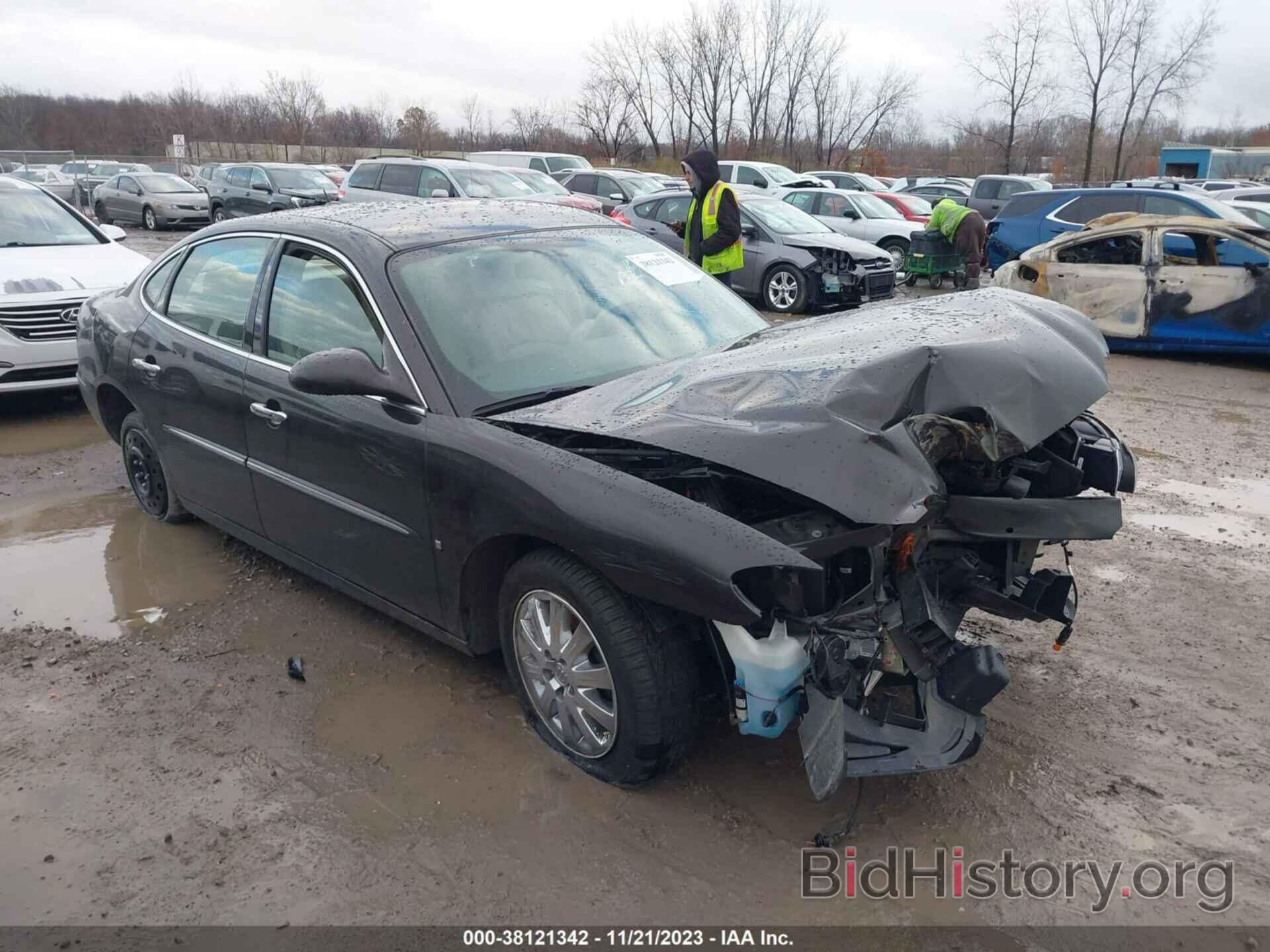 Photo 2G4WD582891259818 - BUICK LACROSSE 2009