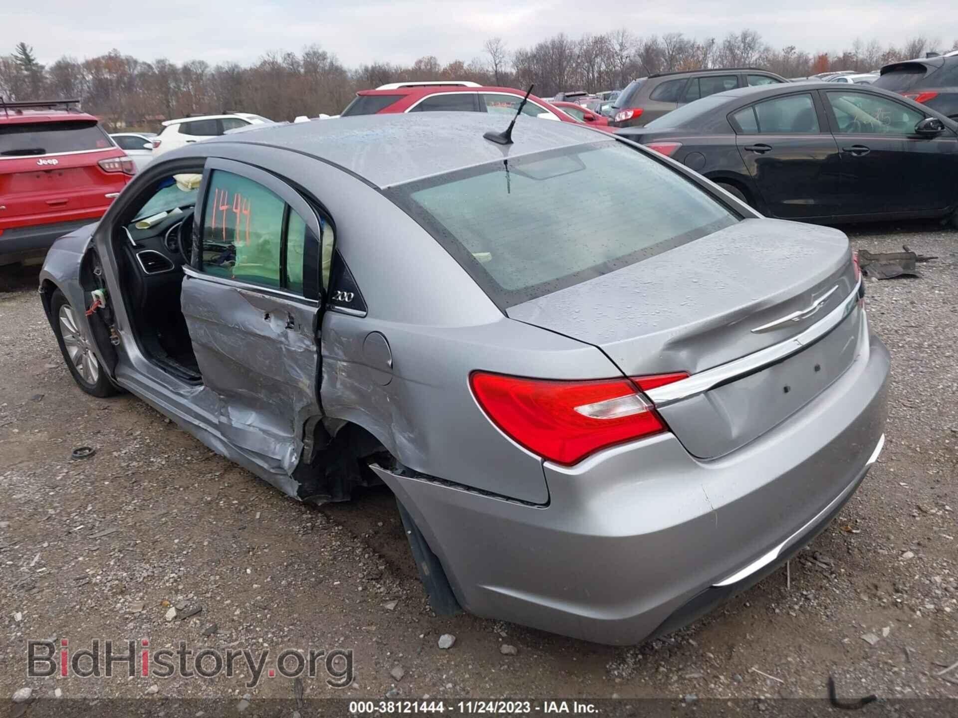 2013 CHRYSLER 200 - VIN: 1C3CCBBB6DN579801 - Фото 3