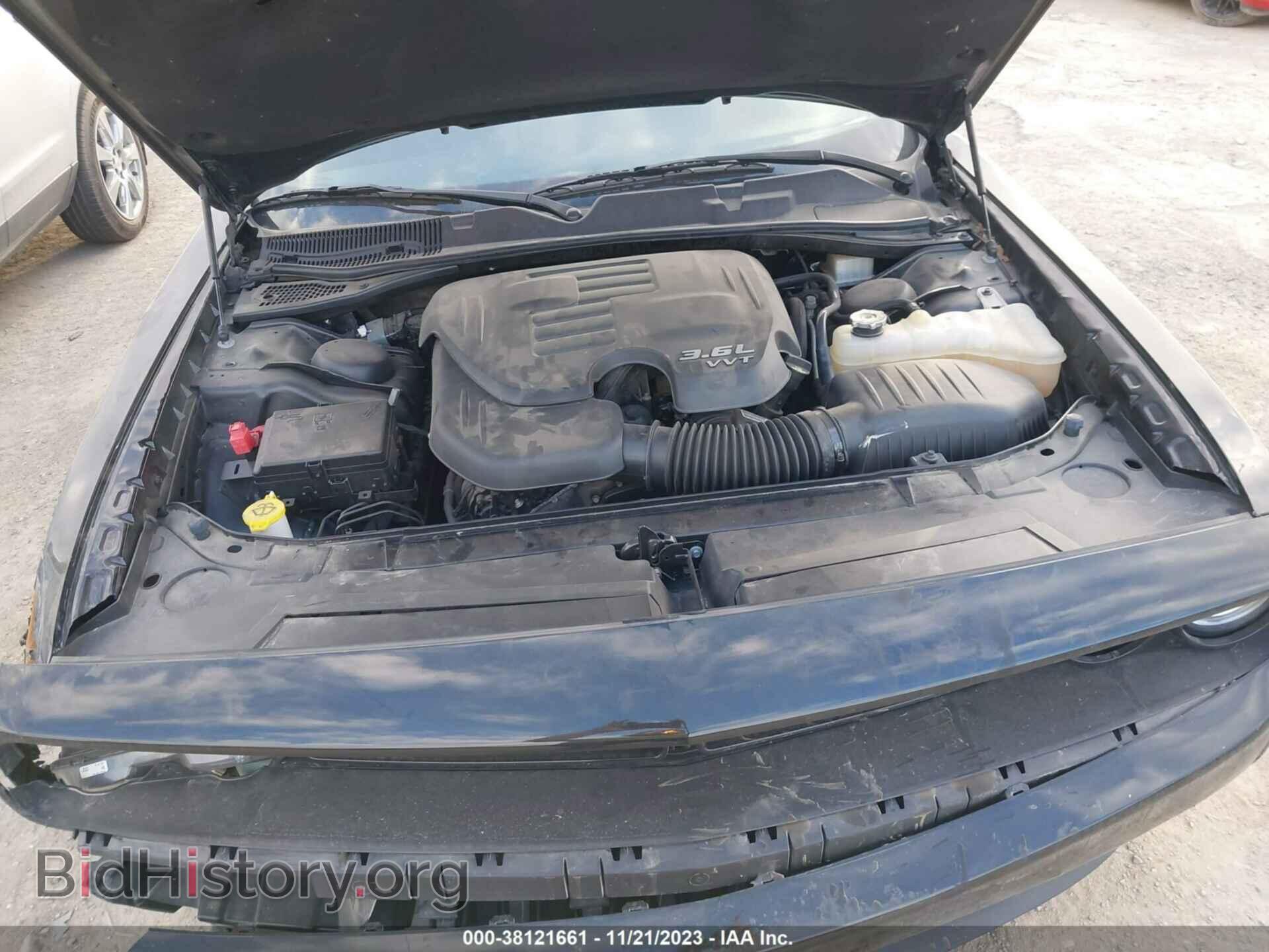 2019 DODGE CHALLENGER - VIN: 2C3CDZAG2KH712143 - Photo 10