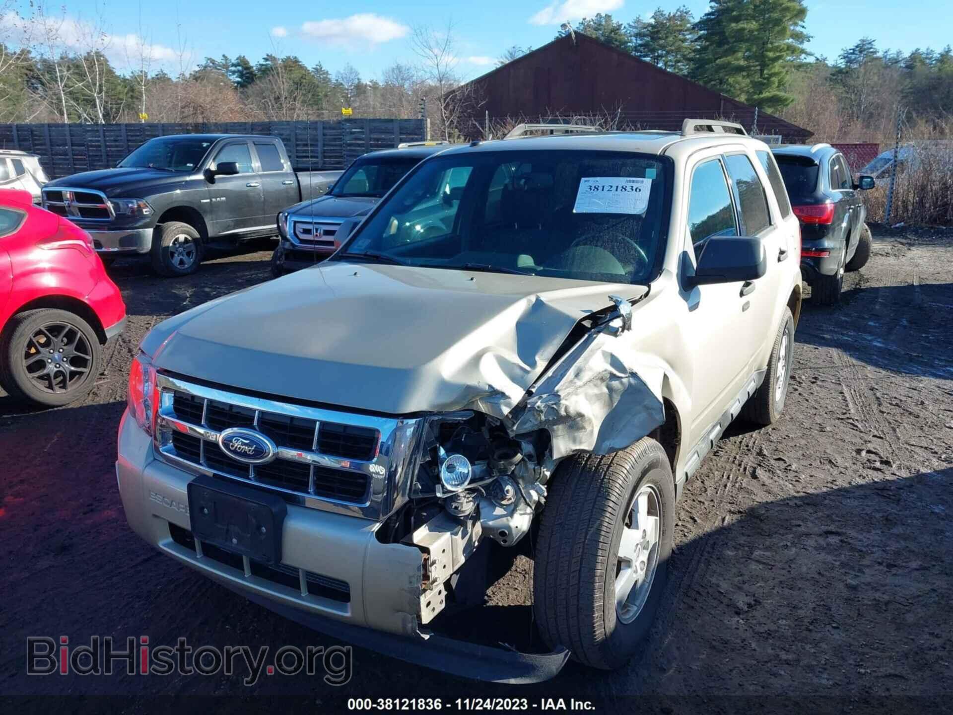 2012 FORD ESCAPE - VIN: 1FMCU0D74CKA19762 - Фото 2