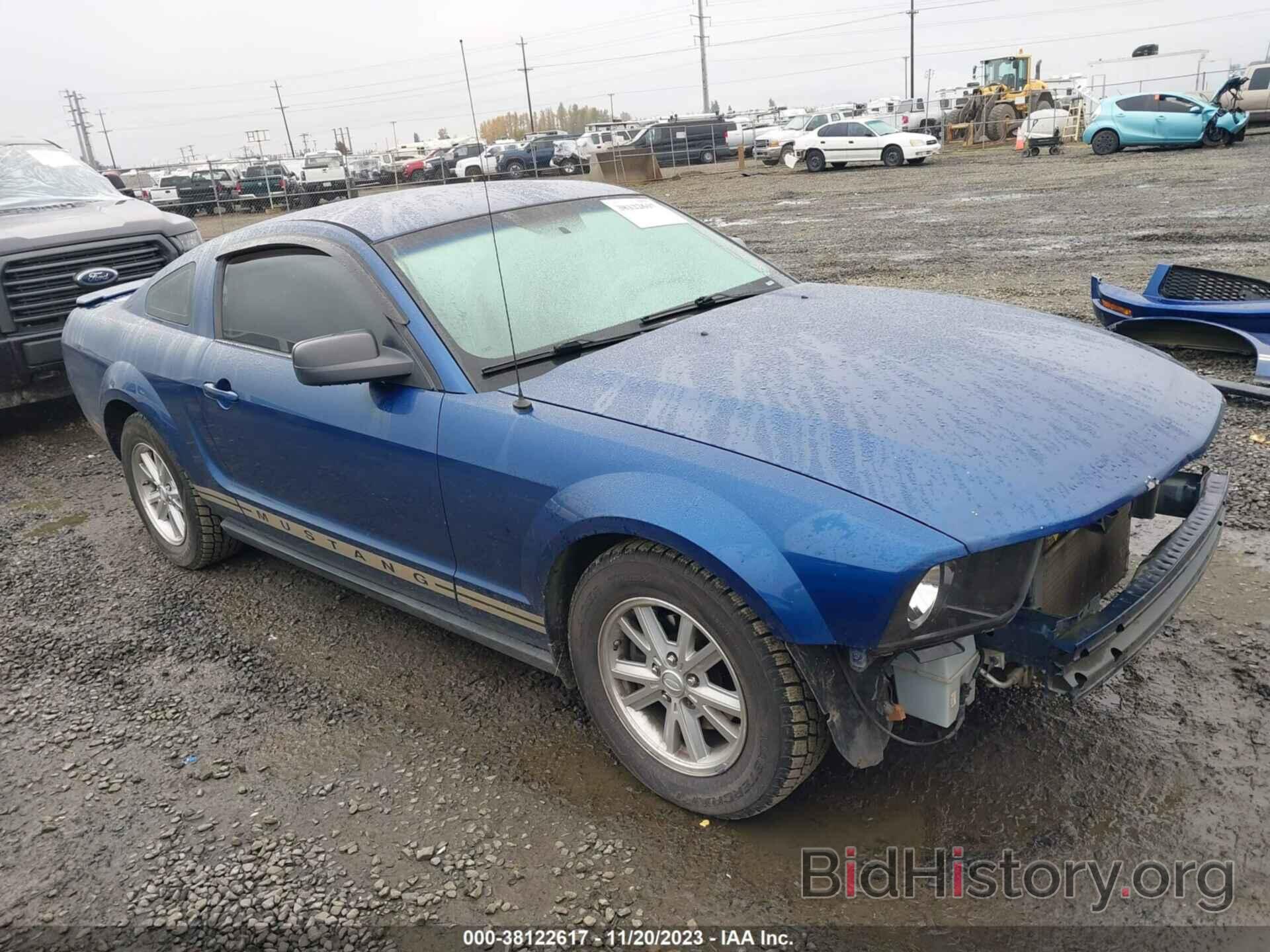 Photo 1ZVFT80NX75282329 - FORD MUSTANG 2007