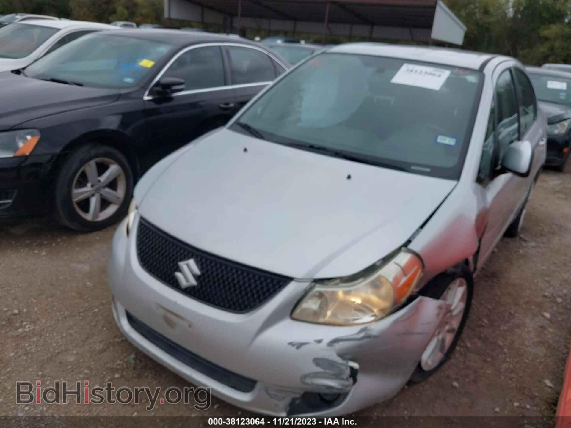 2011 SUZUKI SX4 - VIN: JS2YC5A21B6300269 - Фото 2
