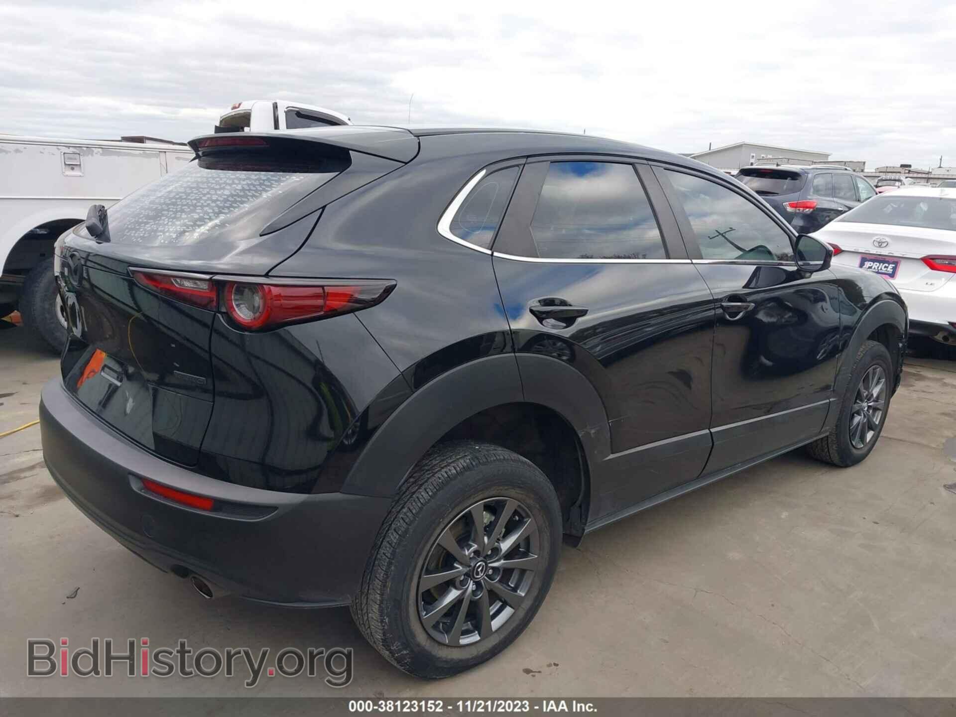 2021 MAZDA CX-30 - VIN: 3MVDMAAL2MM240253 - Фото 4