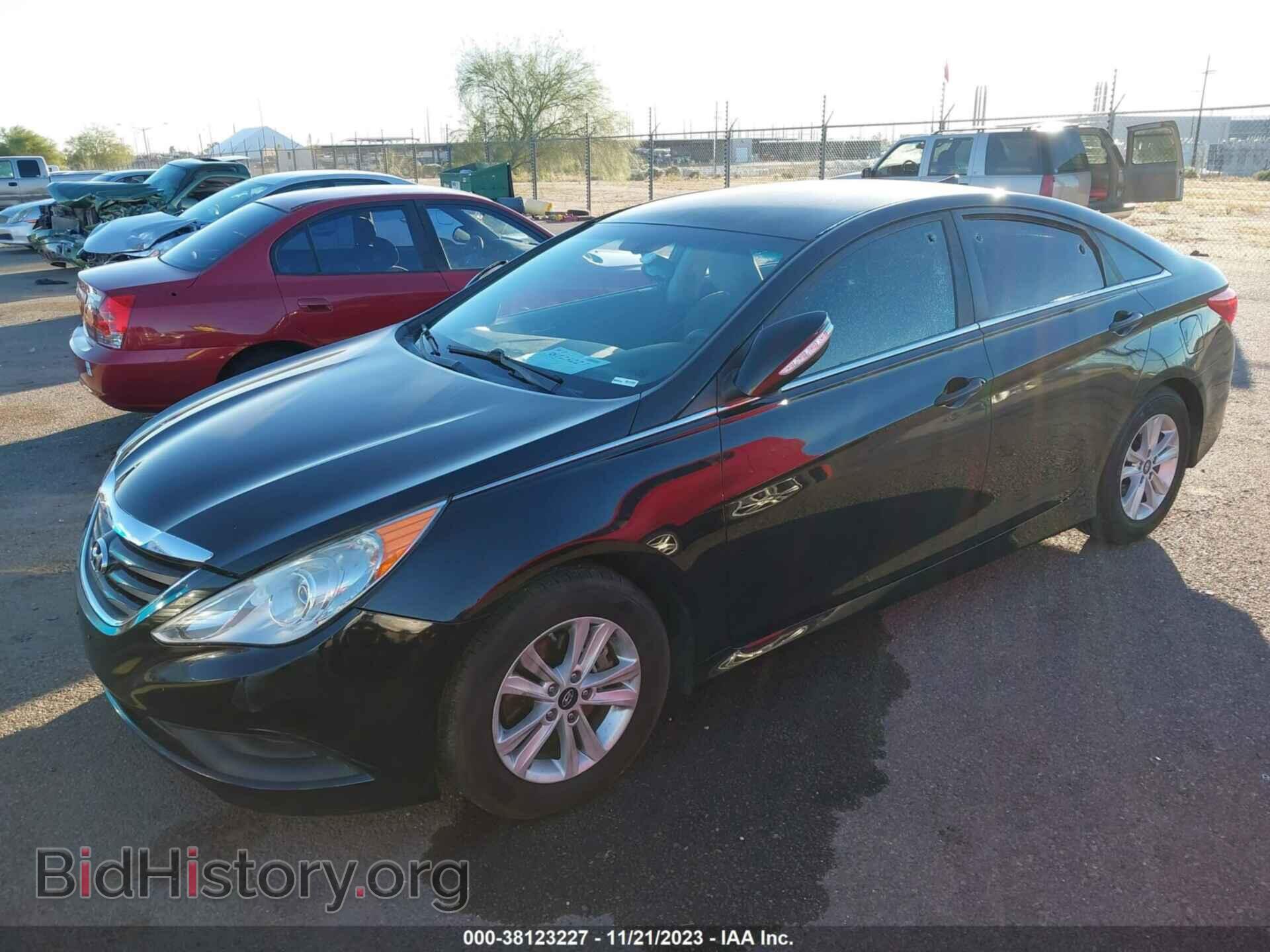 2014 HYUNDAI SONATA - VIN: 5NPEB4ACXEH894647 - Фото 2