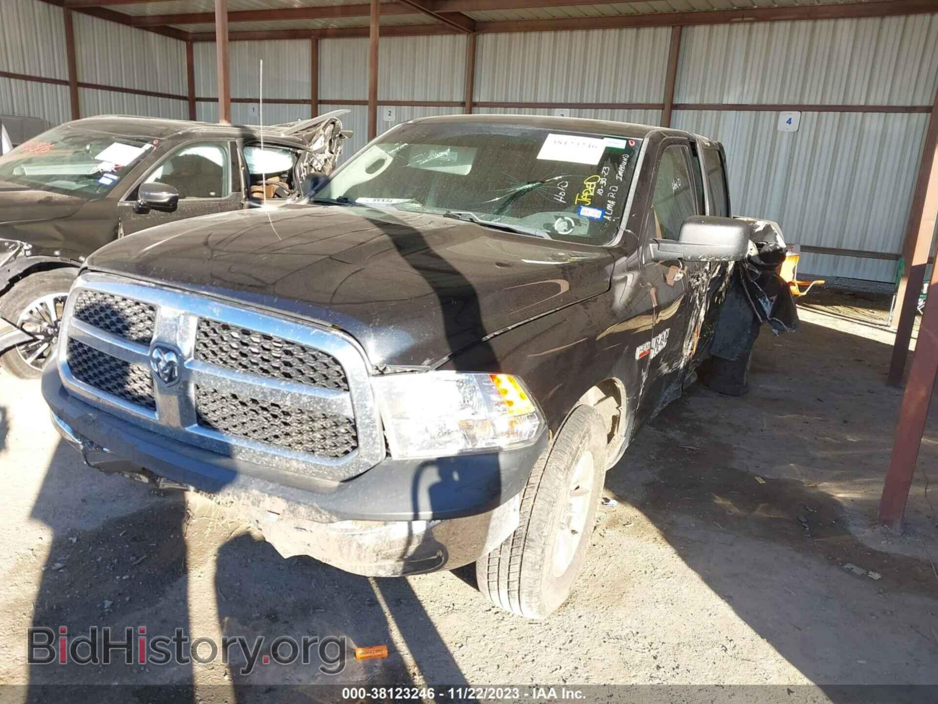 2017 RAM 1500 - VIN: 1C6RR6FTXHS524877 - Фото 2