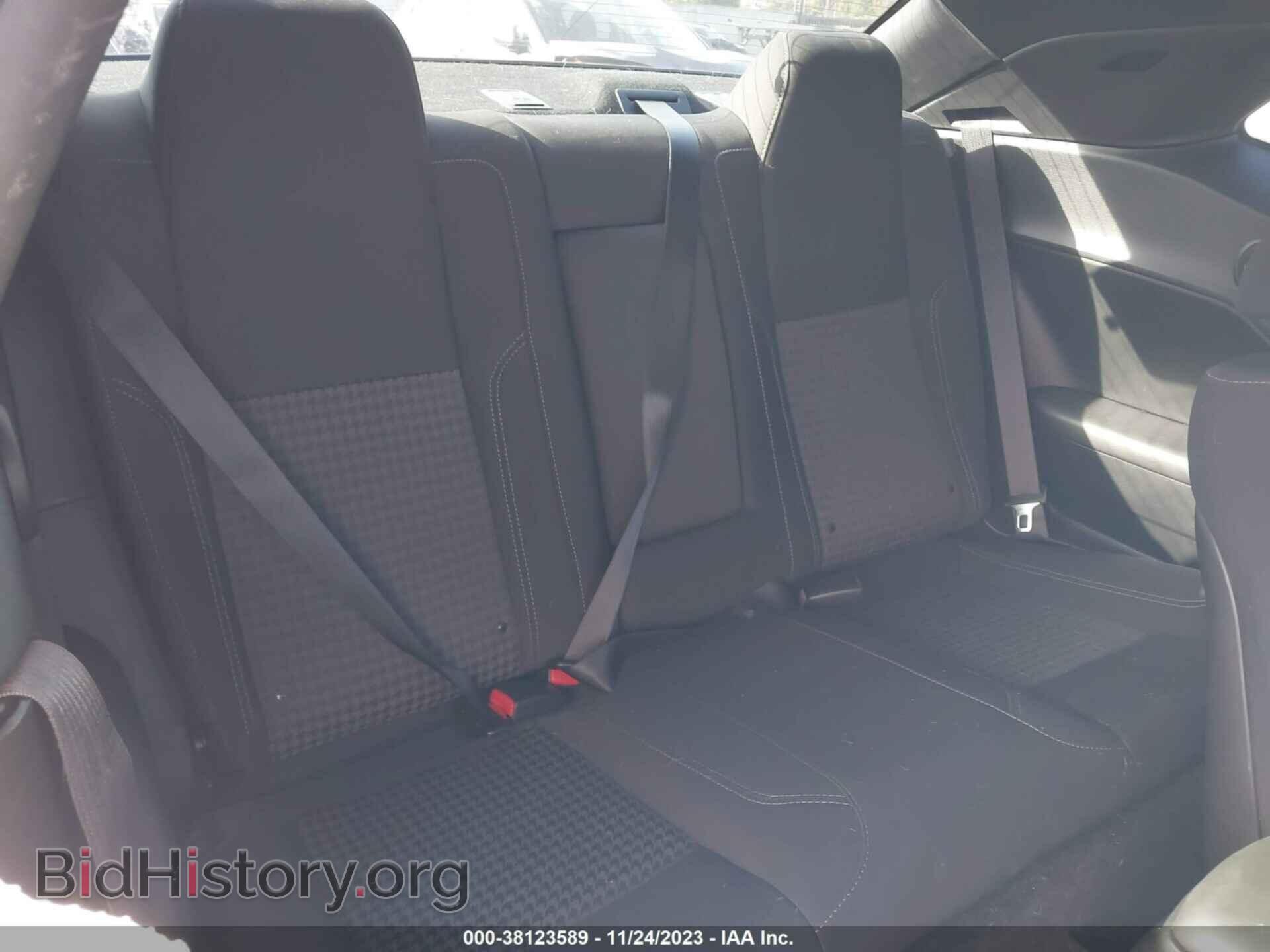 2019 DODGE CHALLENGER - VIN: 2C3CDZAG7KH525903 - Photo 8