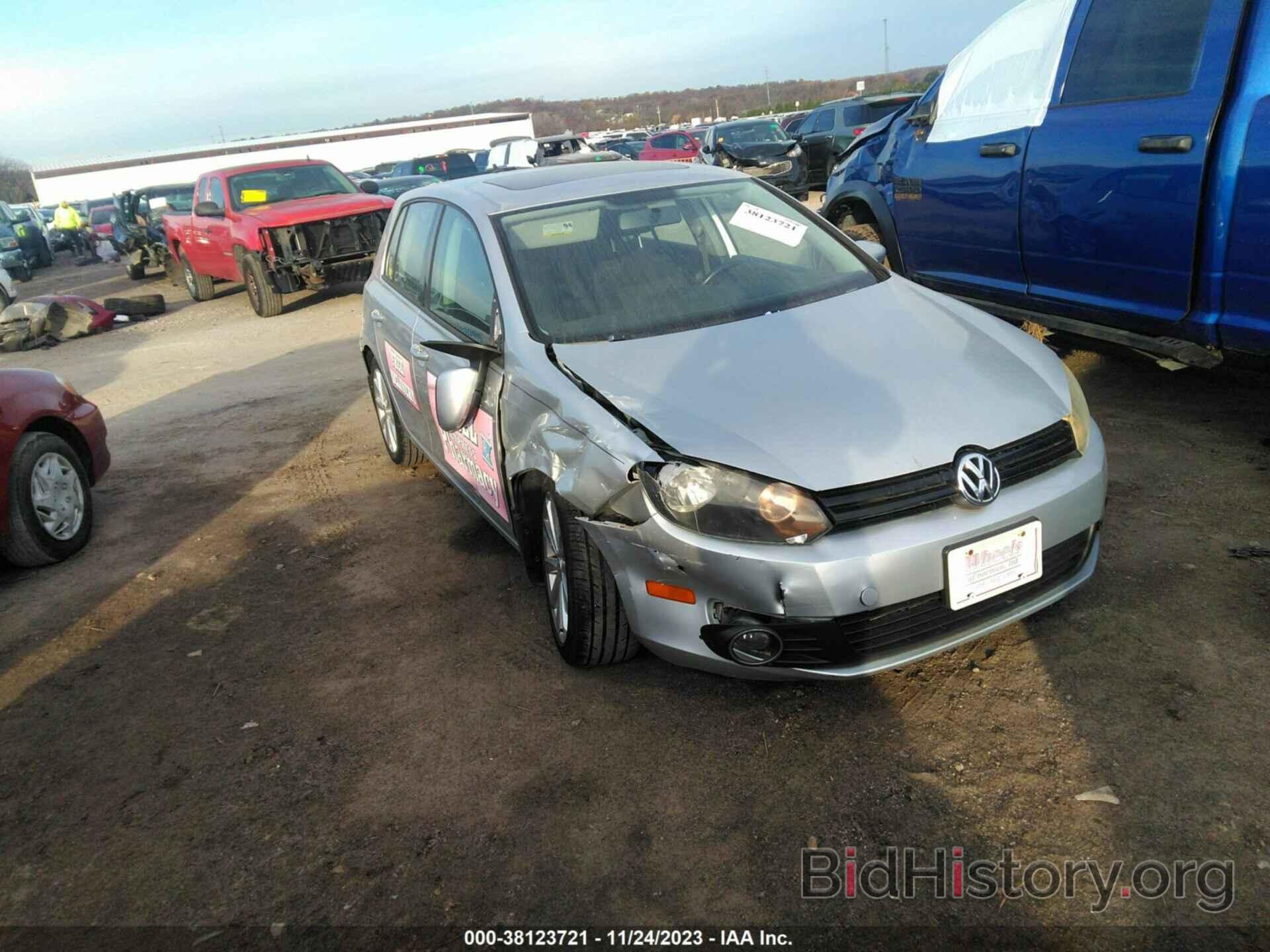 Photo WVWDM7AJ2CW256390 - VOLKSWAGEN GOLF 2012