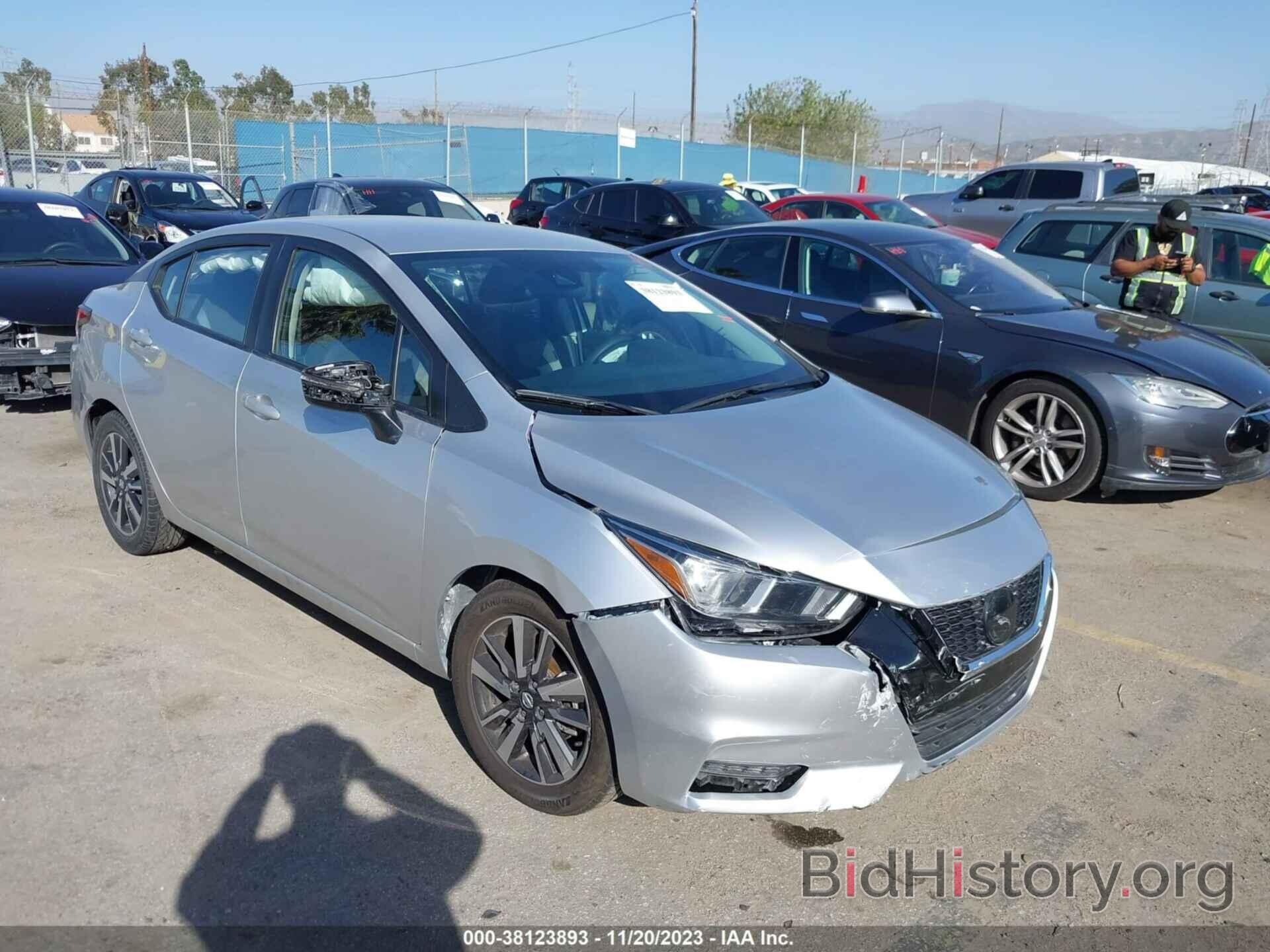 Photo 3N1CN8EV5LL895772 - NISSAN VERSA 2020