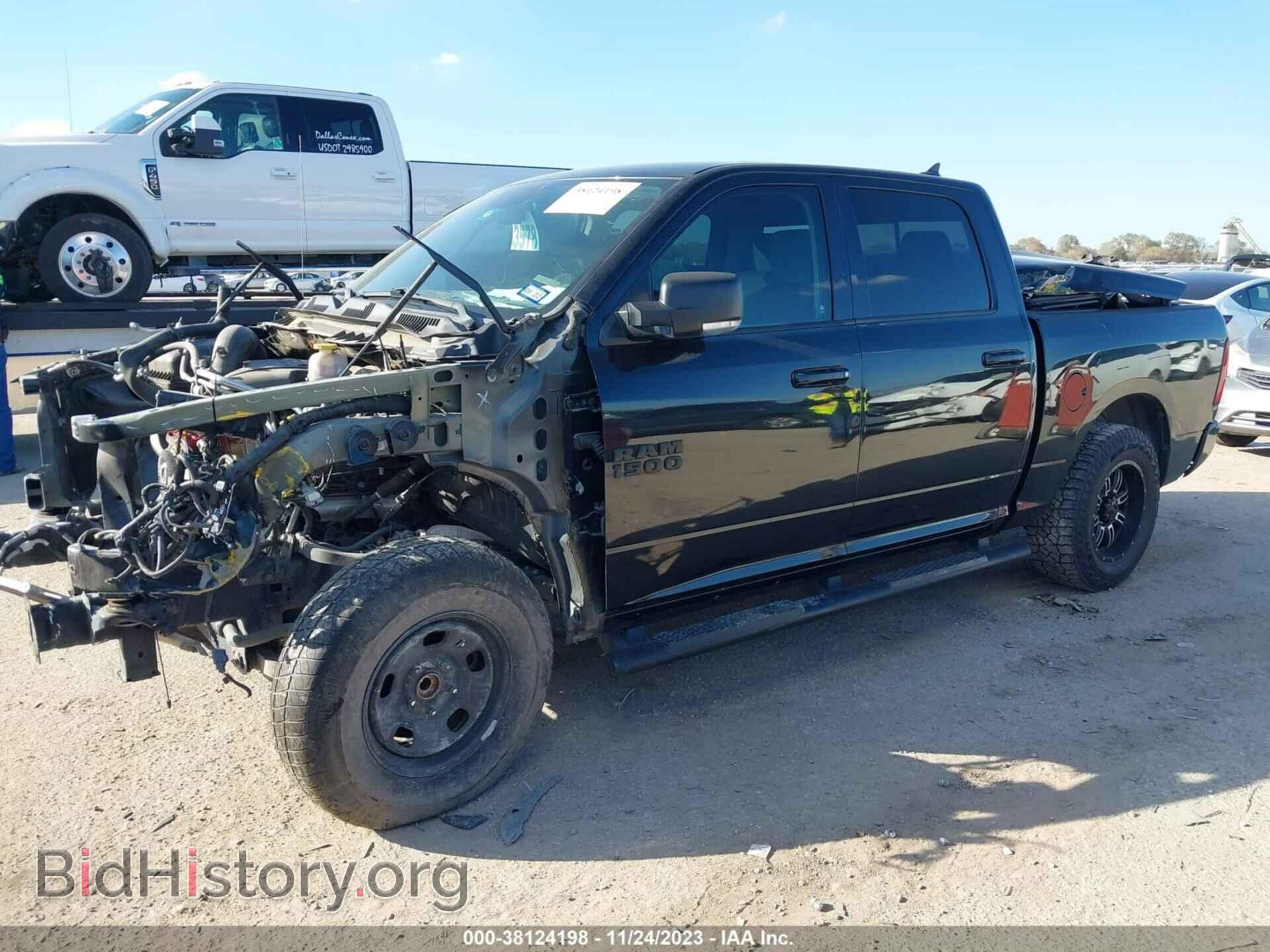 2018 RAM 1500 - VIN: 1C6RR6LT7JS333945 - Фото 2