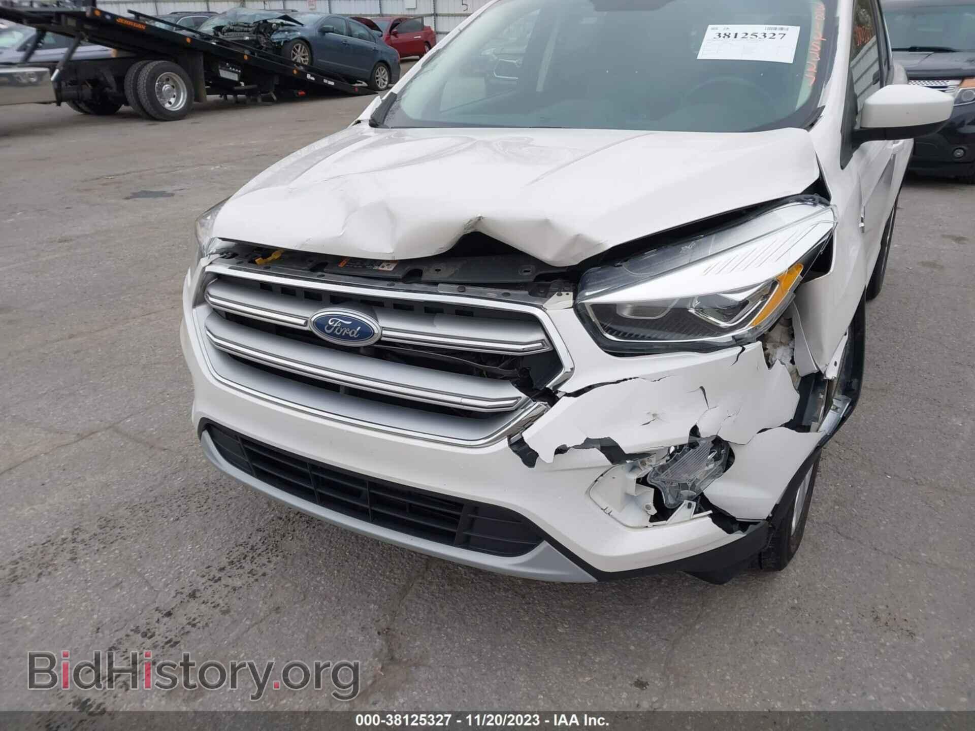 2017 FORD ESCAPE - VIN: 1FMCU9GD7HUB17685 - Фото 6