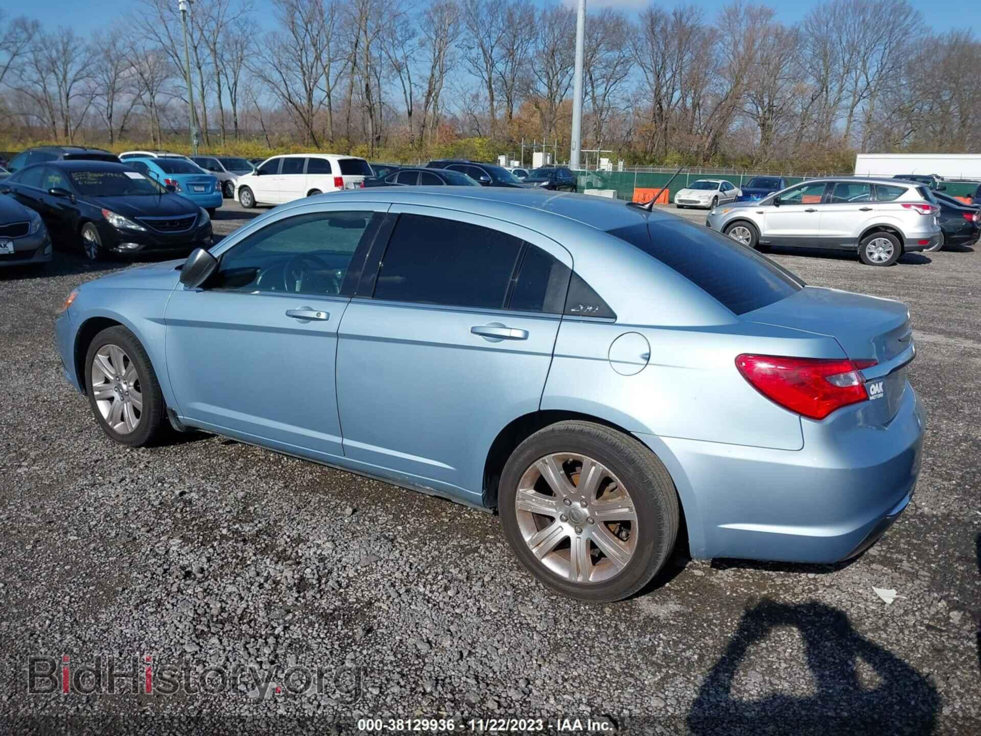 2013 CHRYSLER 200 - VIN: 1C3CCBBB9DN615352 - Photo 3