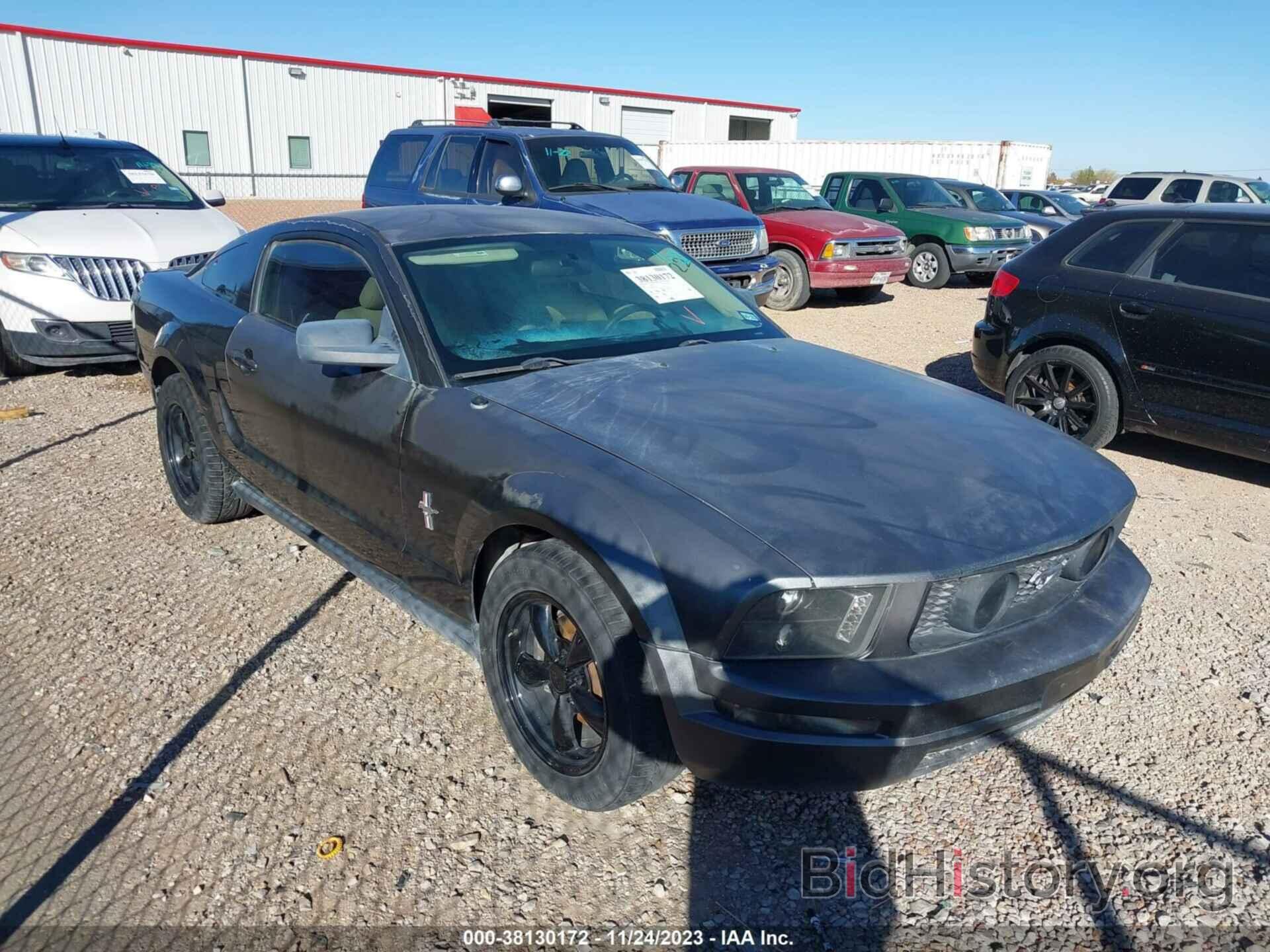 Photo 1ZVHT80N585186442 - FORD MUSTANG 2008
