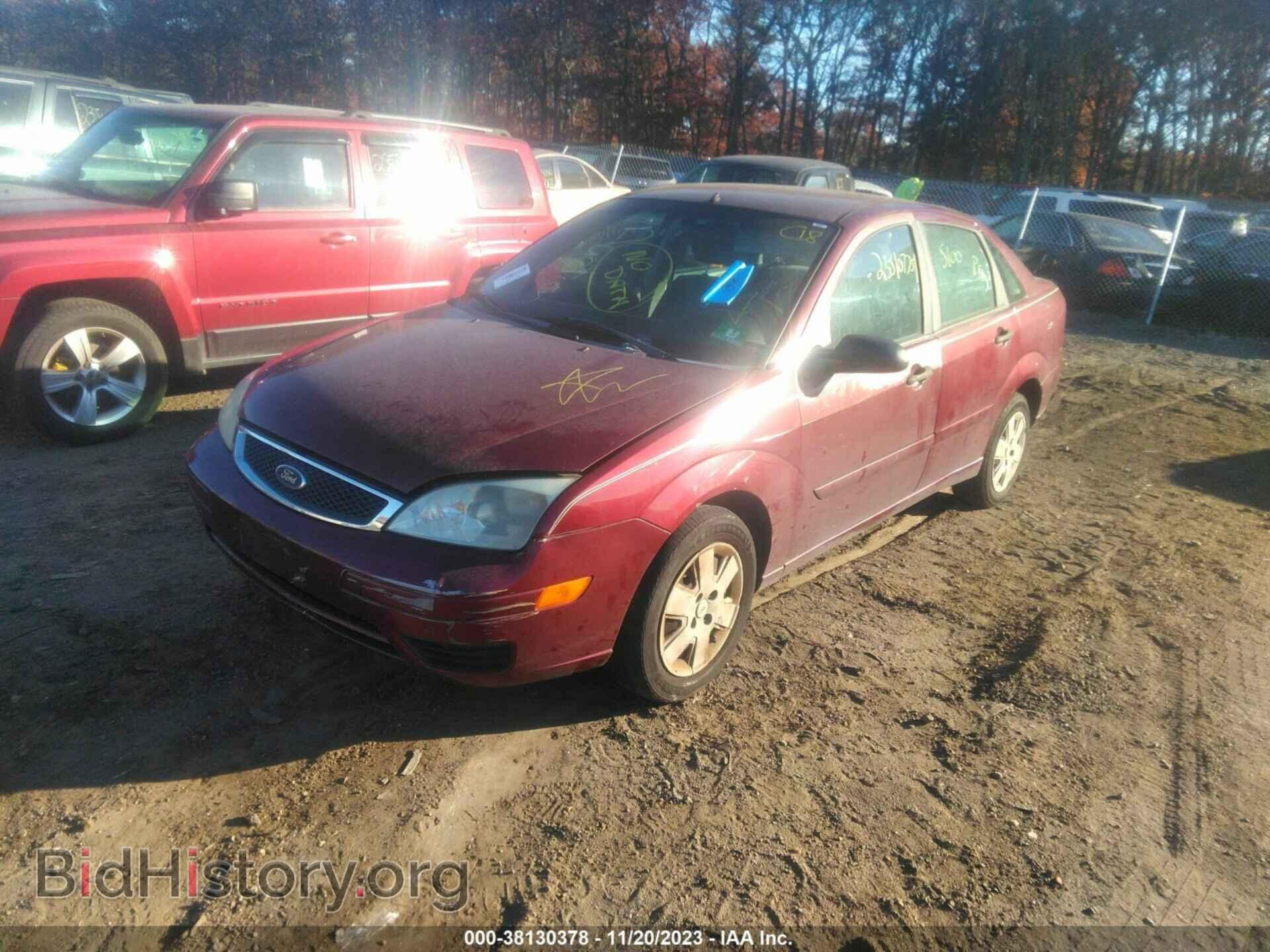 2007 FORD FOCUS - VIN: 1FAHP34N47W276510 - Фото 2