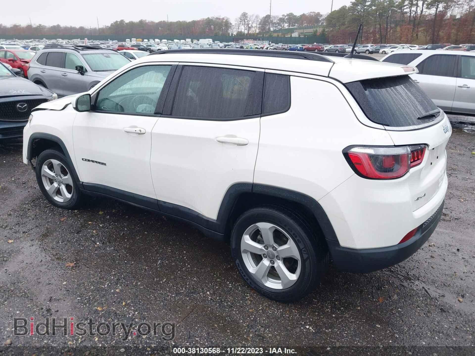 2018 JEEP COMPASS - VIN: 3C4NJDBB9JT349588 - Фото 3