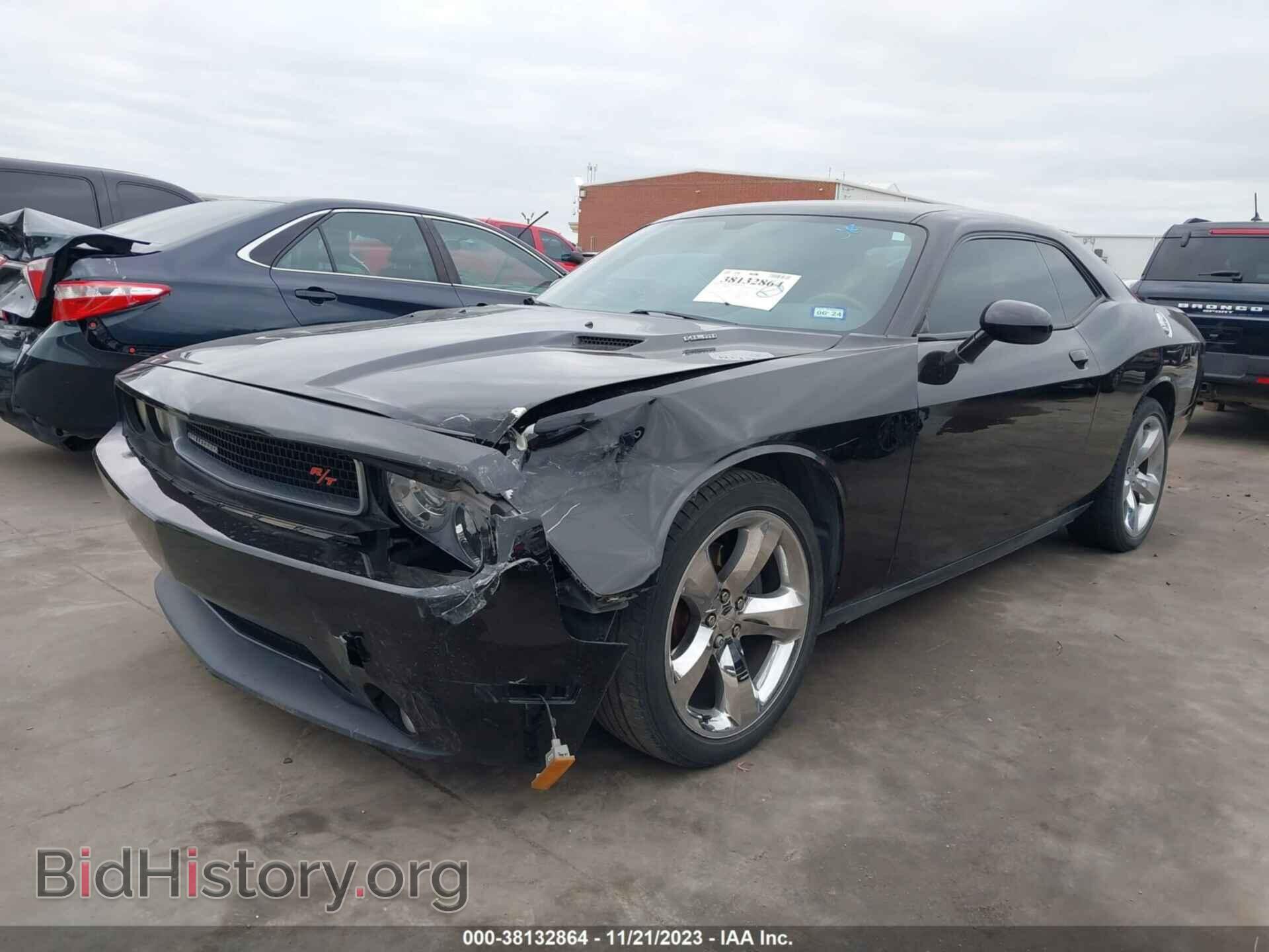 2014 DODGE CHALLENGER - VIN: 2C3CDYBT9EH111922 - Фото 2