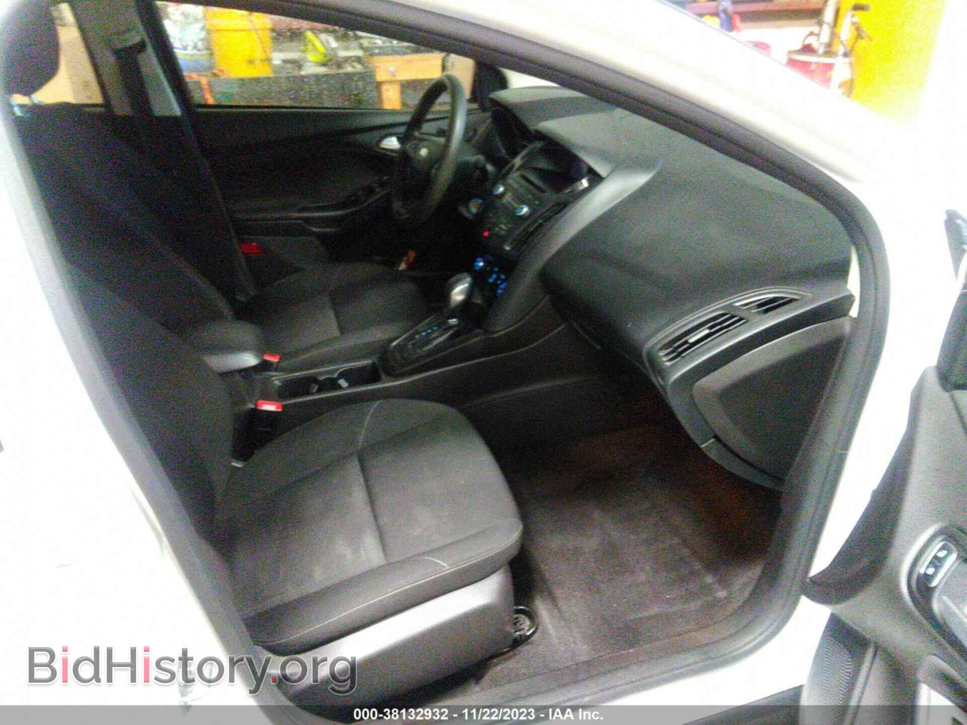2017 FORD FOCUS - VIN: 1FADP3F23HL242580 - Фото 5