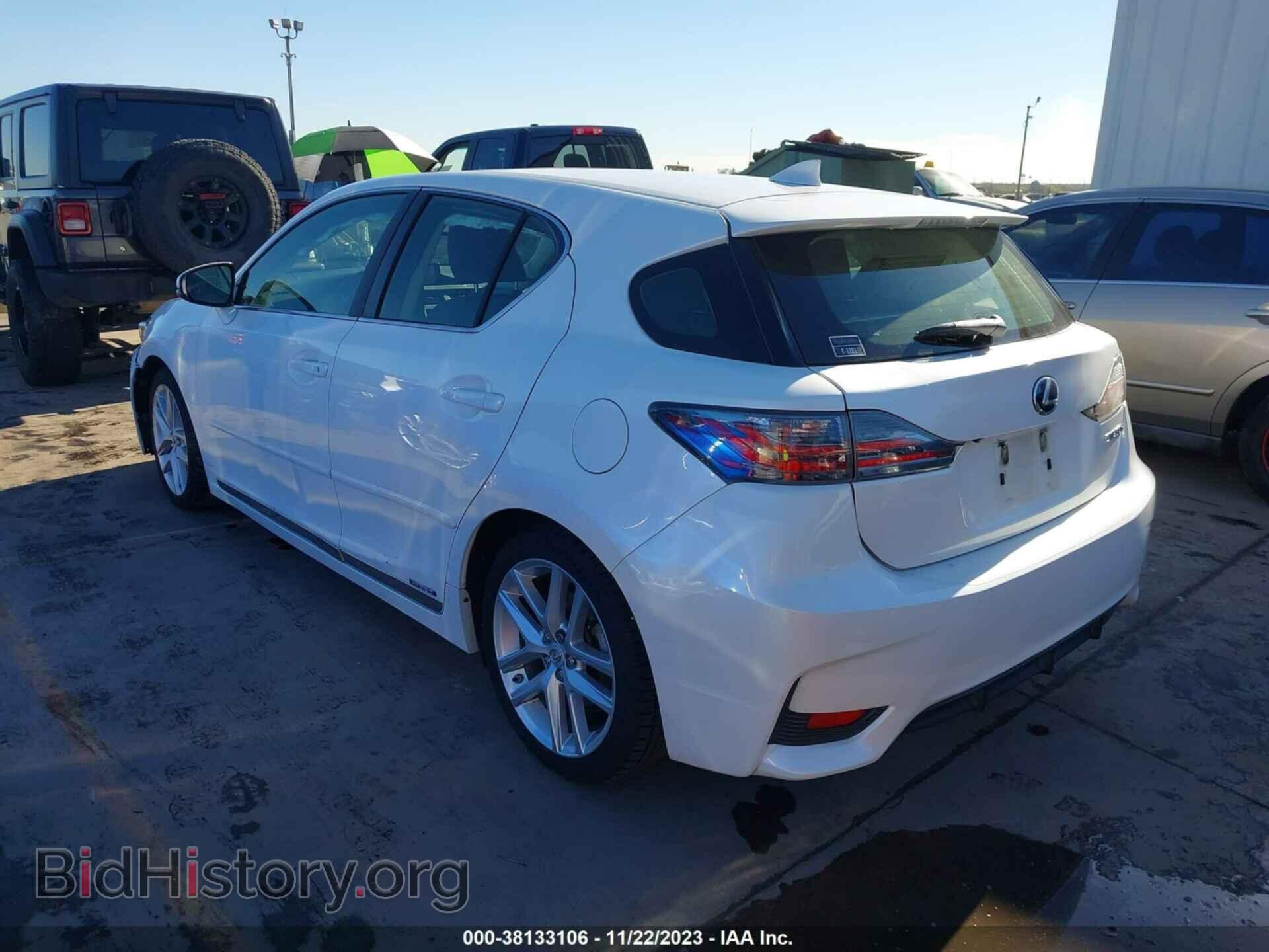 2014 LEXUS CT 200H - VIN: JTHKD5BH4E2209233 - Фото 3