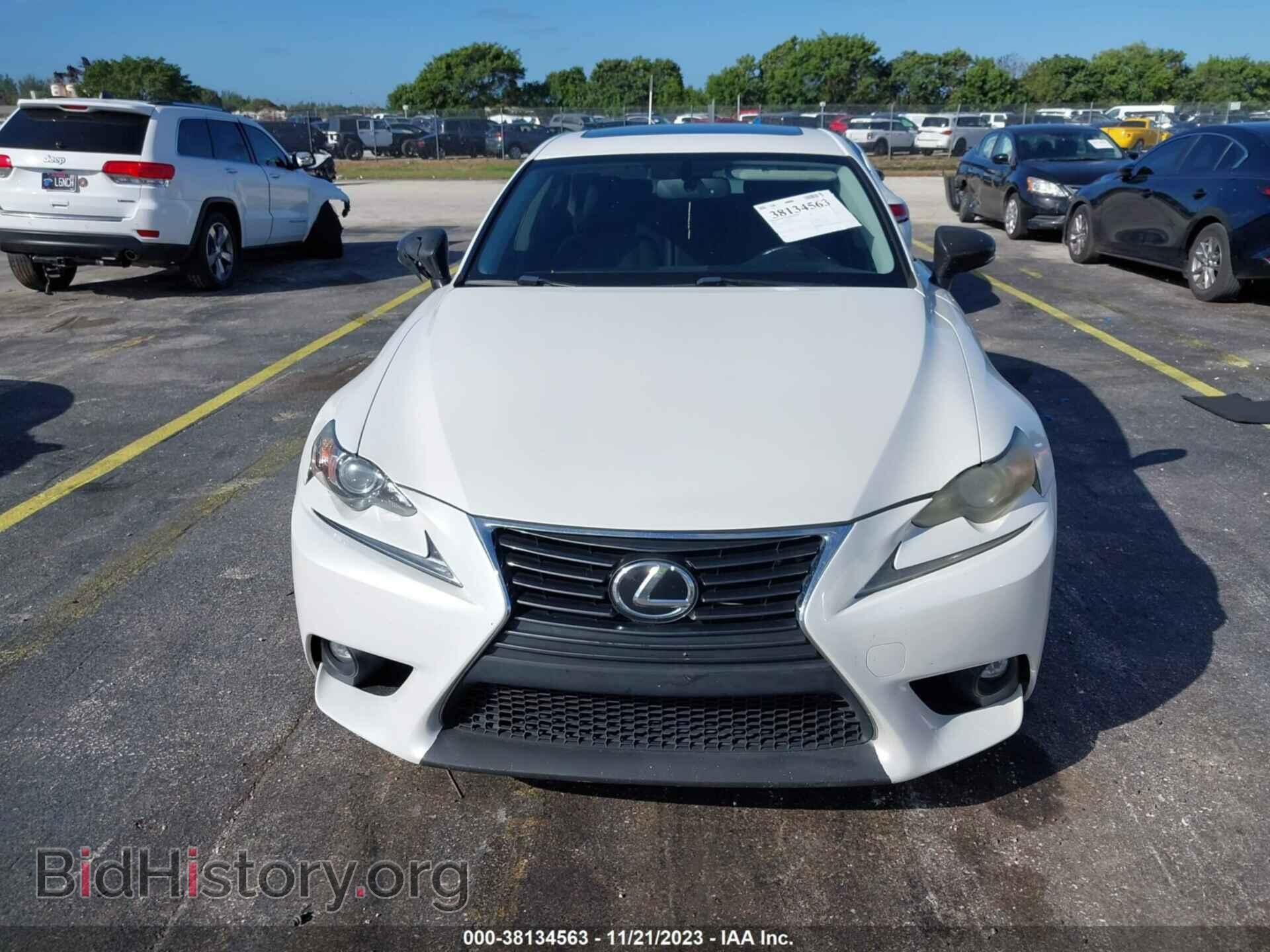 2016 LEXUS IS 200T - VIN: JTHBA1D25G5021901 - Фото 12