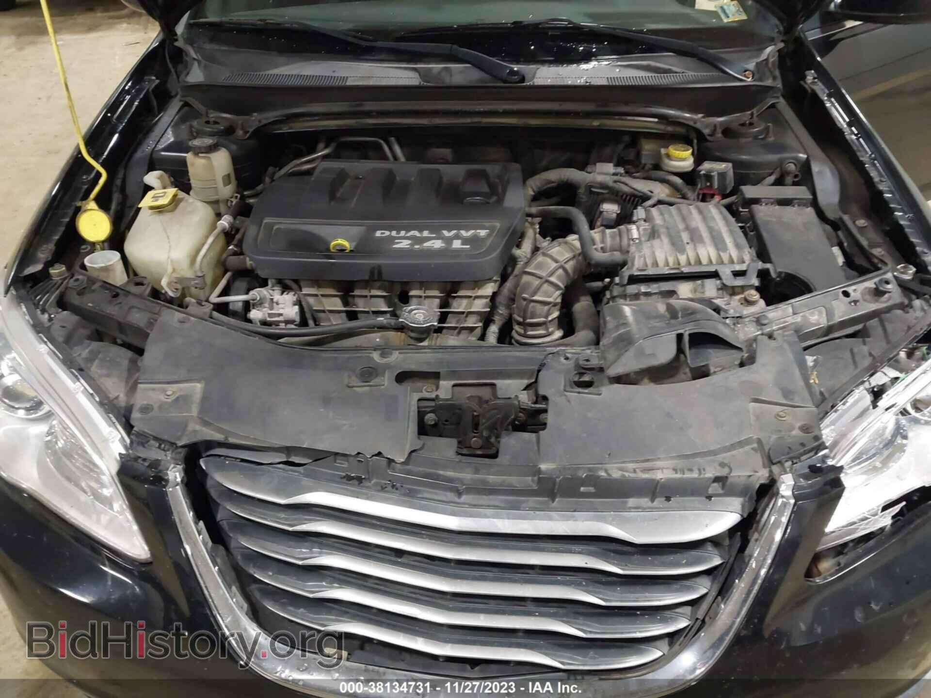 2011 CHRYSLER 200 - VIN: 1C3BC2EB1BN542773 - Фото 10