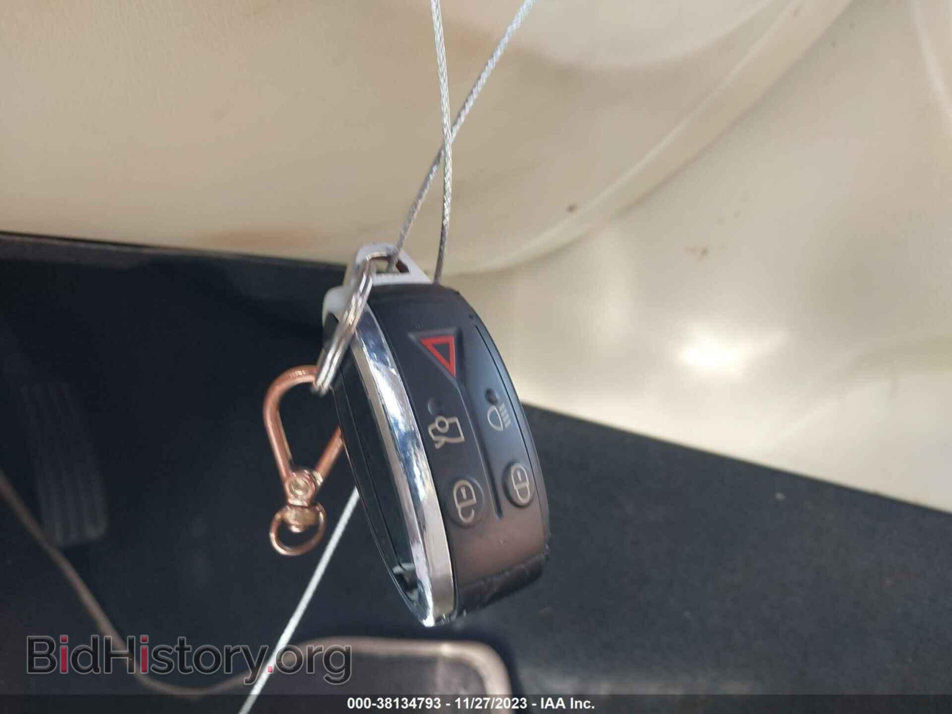 2012 JAGUAR XF - VIN: SAJWA0FBXCLS55663 - Фото 11